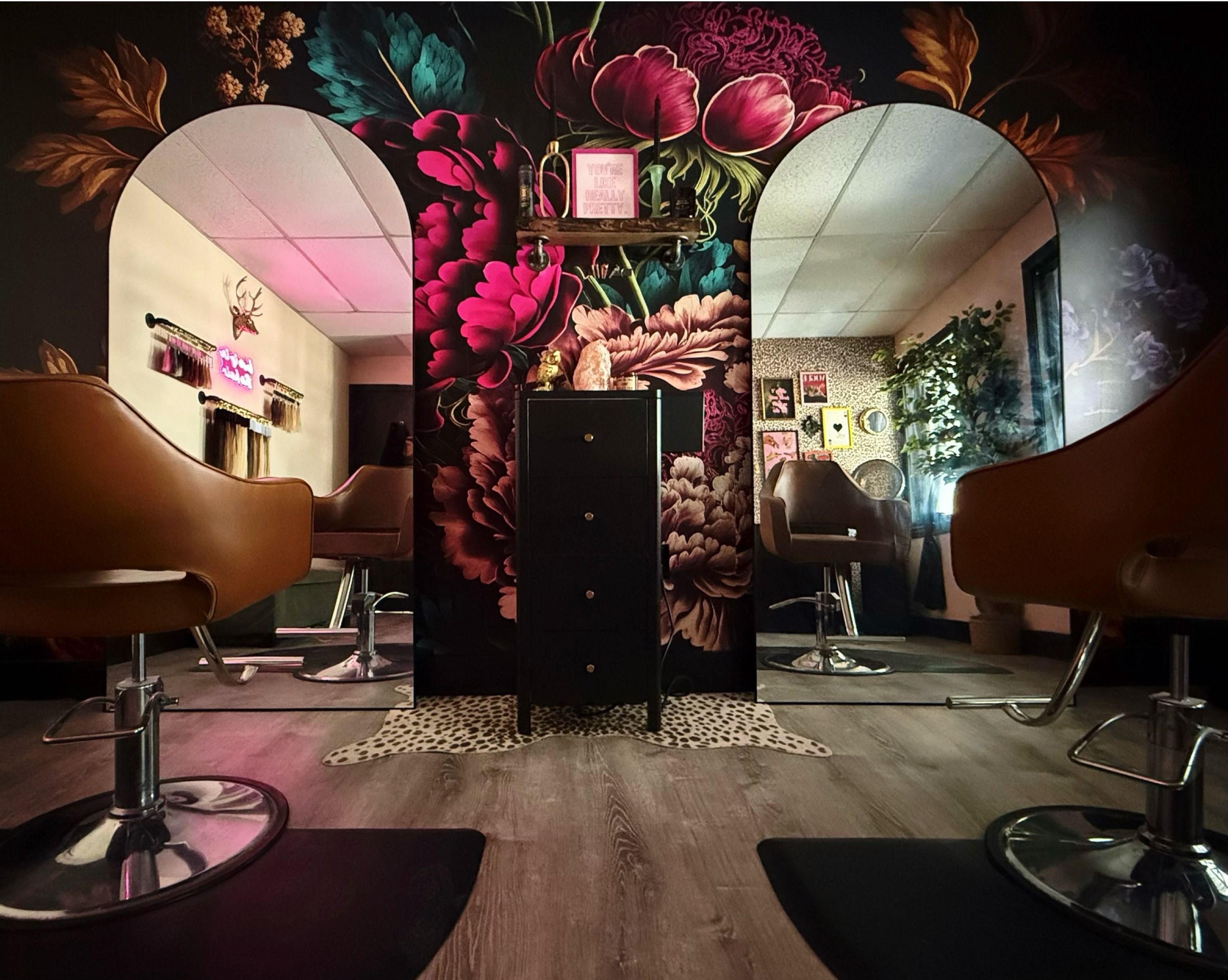 Mirela Collins — Suite Decor ONESHOT Hair Awards entry