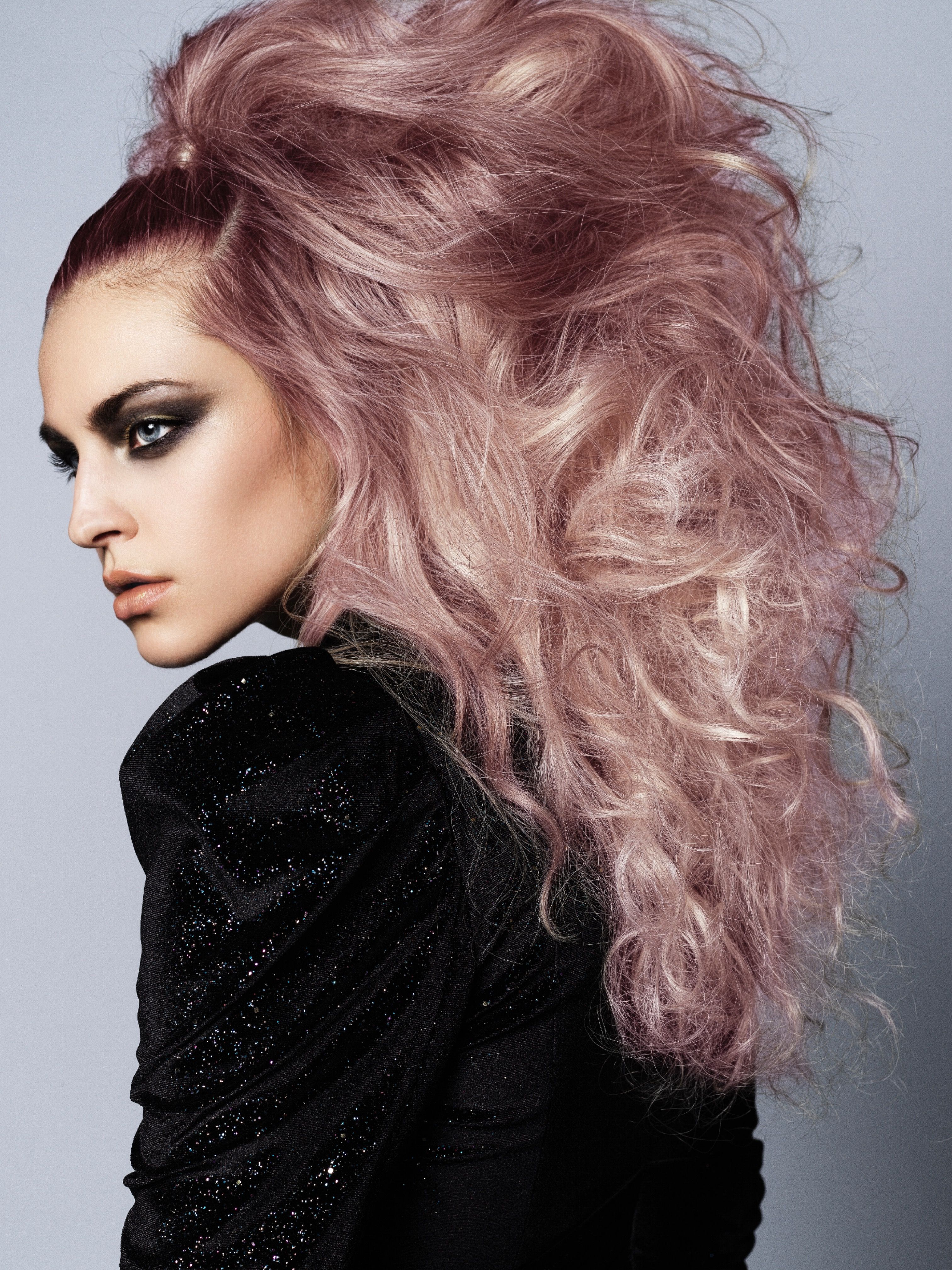 Karine Uvijn — Editorial Shot ONESHOT Hair Awards entry
