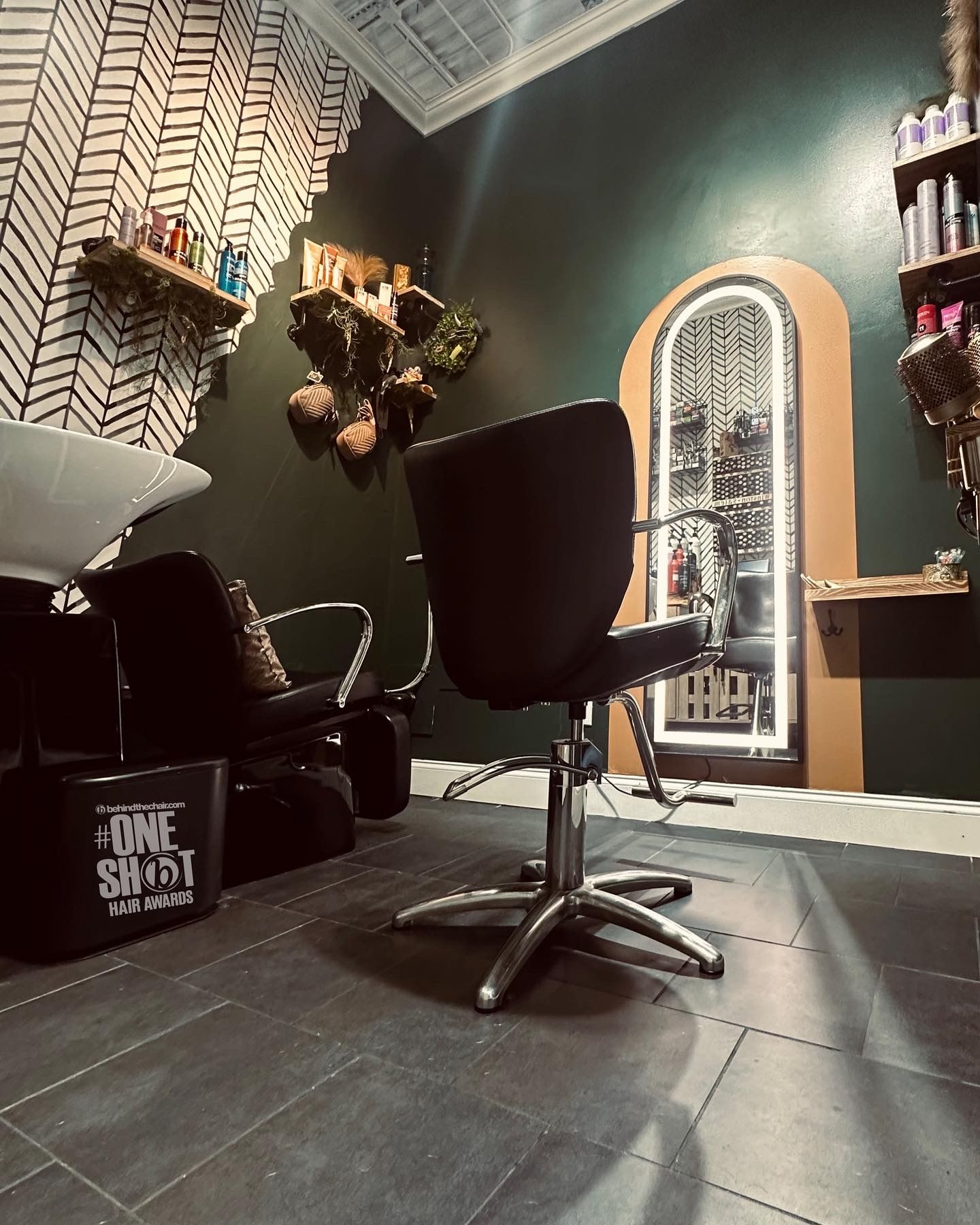 Michaela Miller — Suite Decor ONESHOT Hair Awards entry