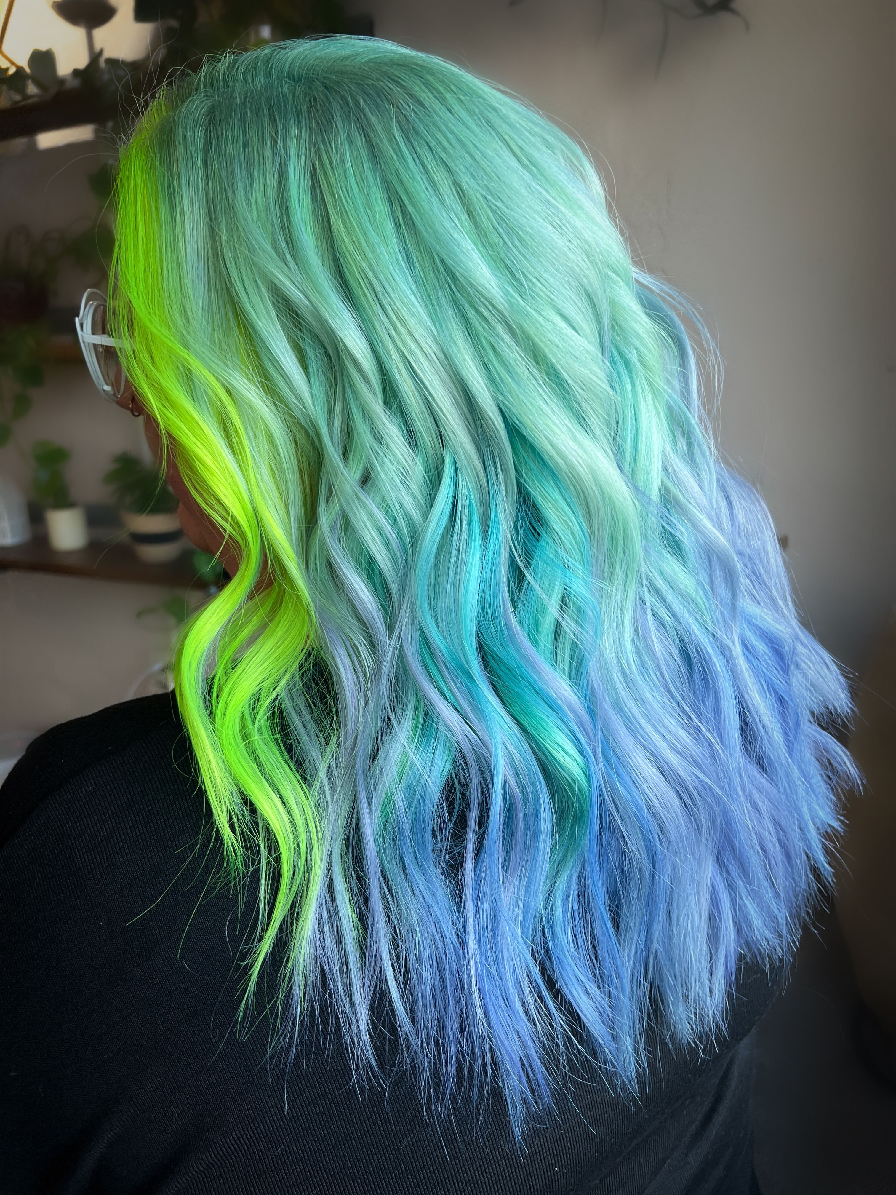Lish Mclaughlin — Creative Color ONESHOT Hair Awards entry