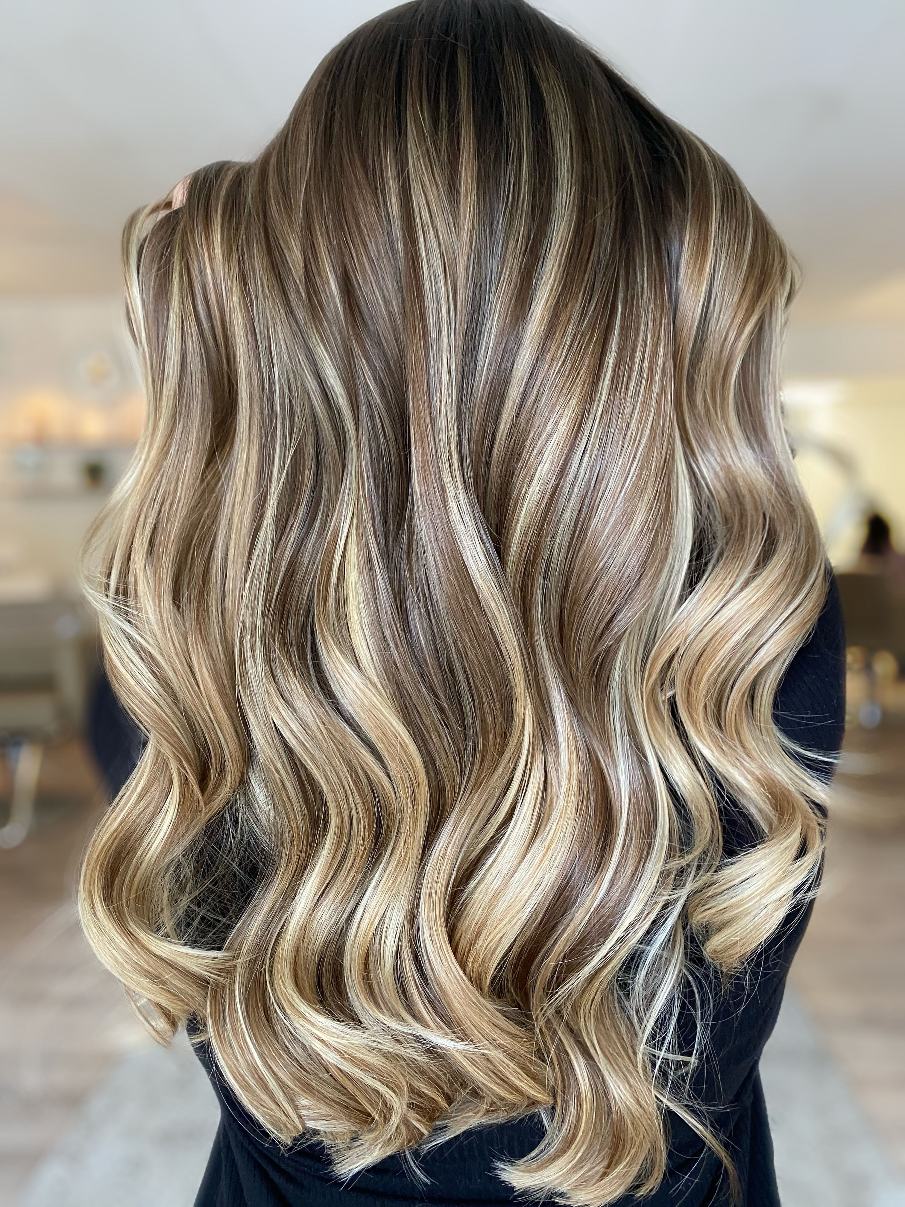 Shannon Demont — Warm Balayage ONESHOT Hair Awards entry