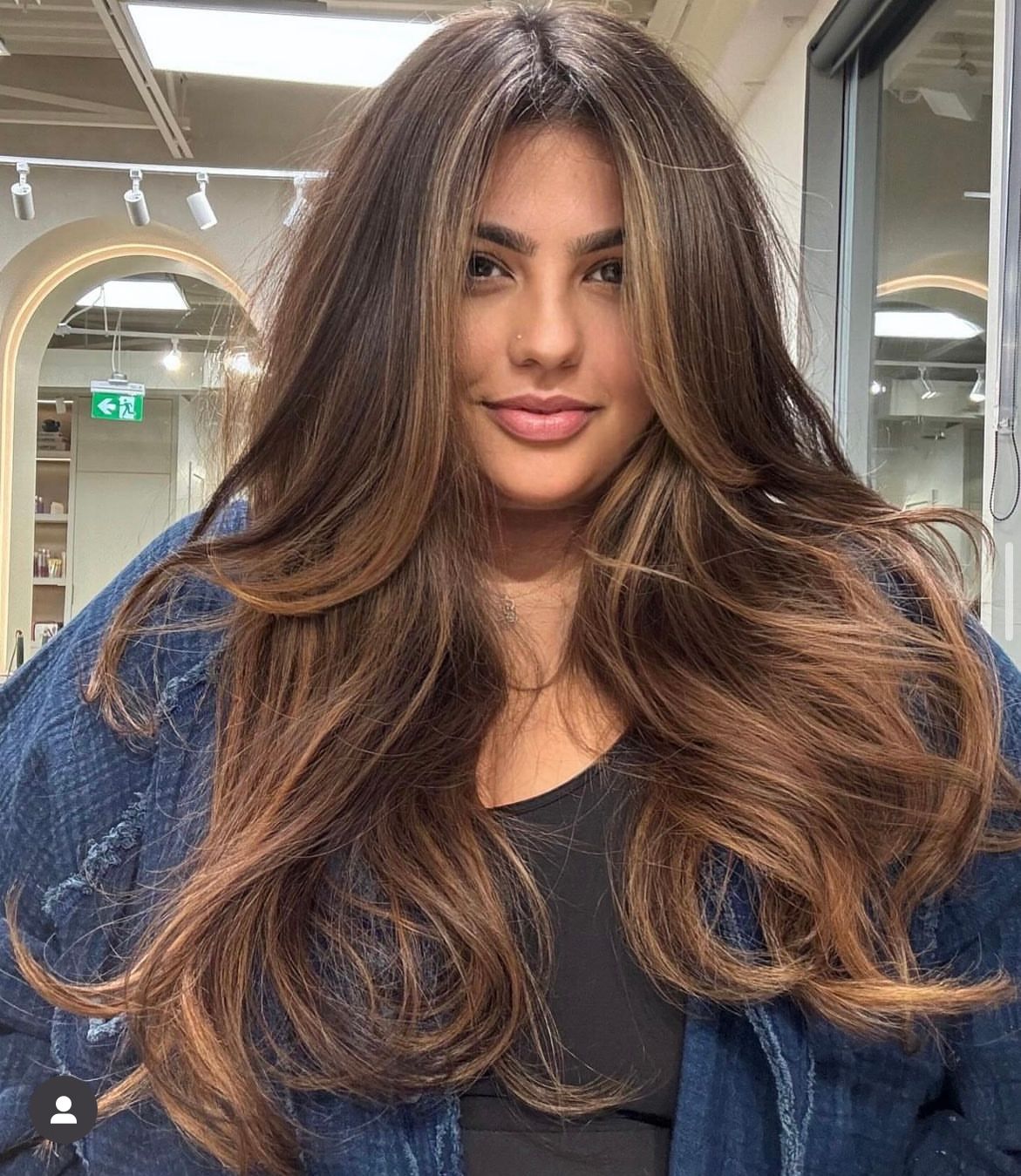Teneal Alexander — Brunettes ONESHOT Hair Awards entry
