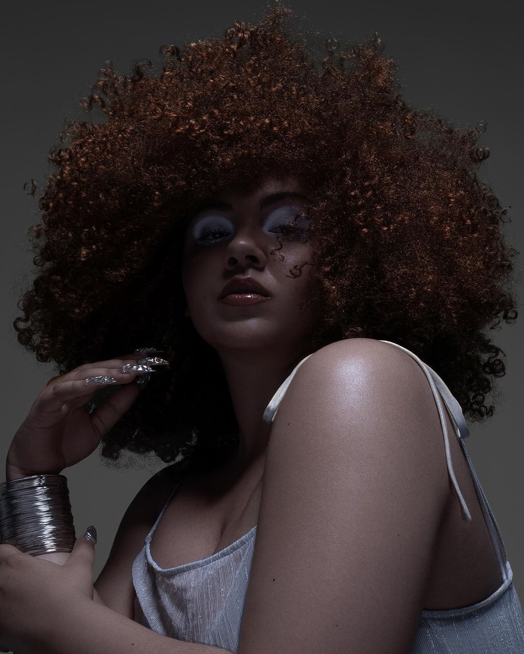 Lisa Farrall — Styling Collection ONESHOT Hair Awards entry