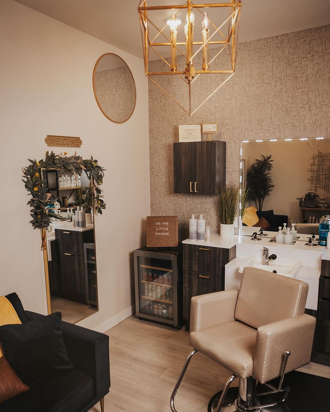 Serene7salon Serene7salon — Suite Decor ONESHOT Hair Awards entry