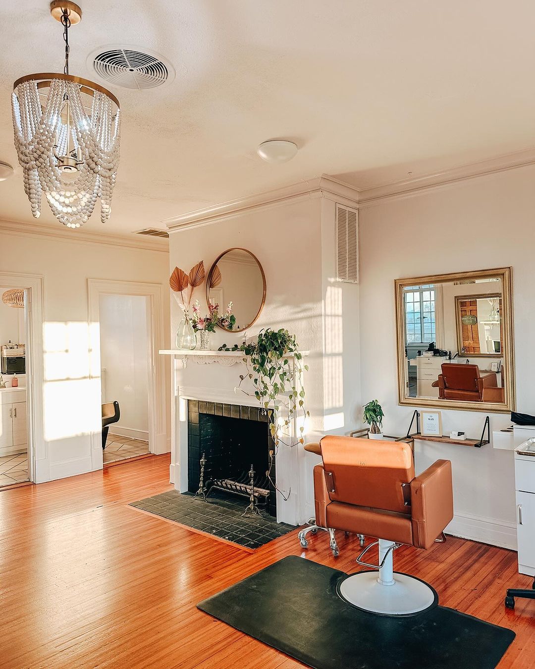 Erin Stoner — Suite Decor ONESHOT Hair Awards entry