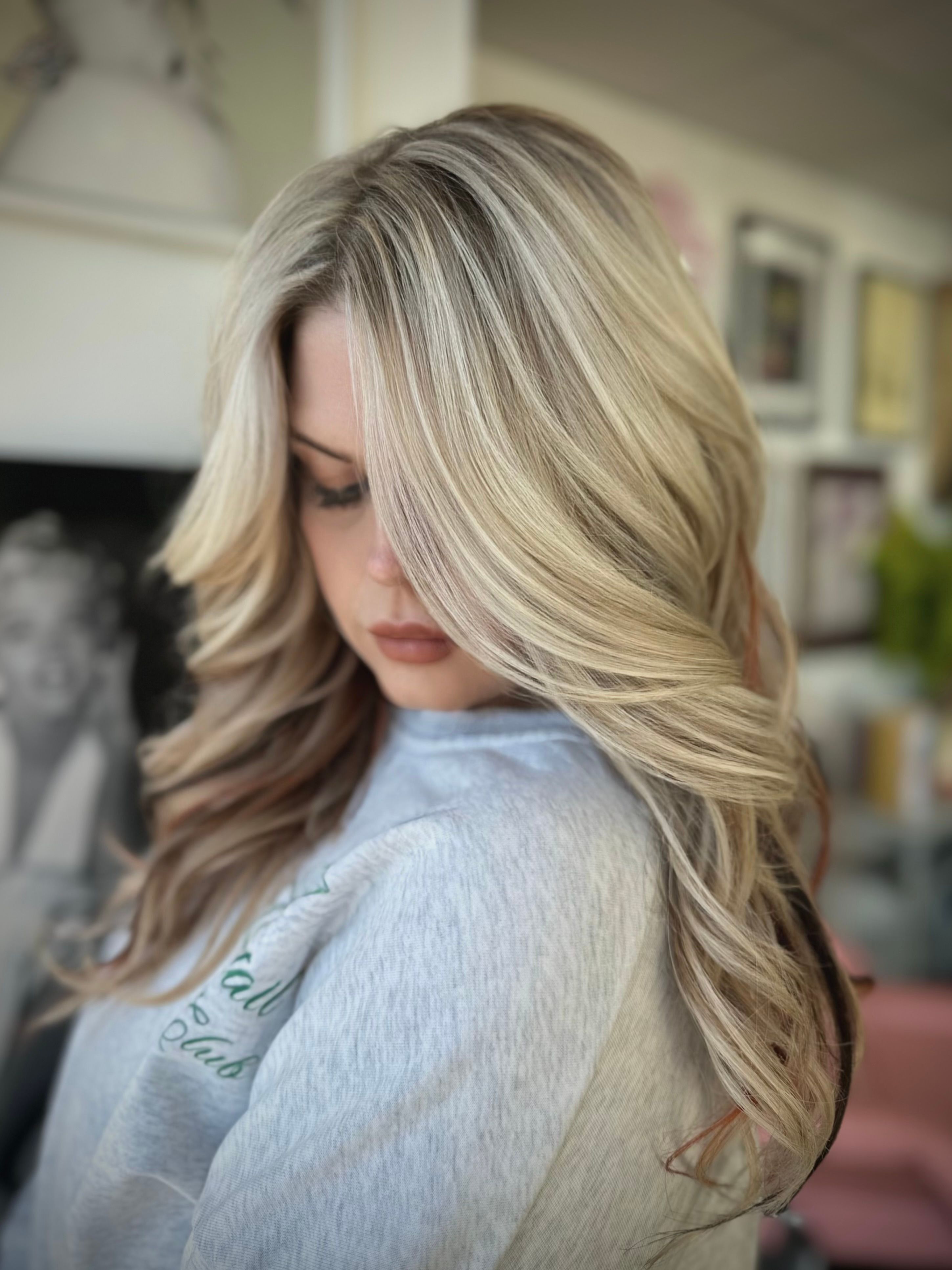 Marissa Mccarthy — Blondes ONESHOT Hair Awards entry