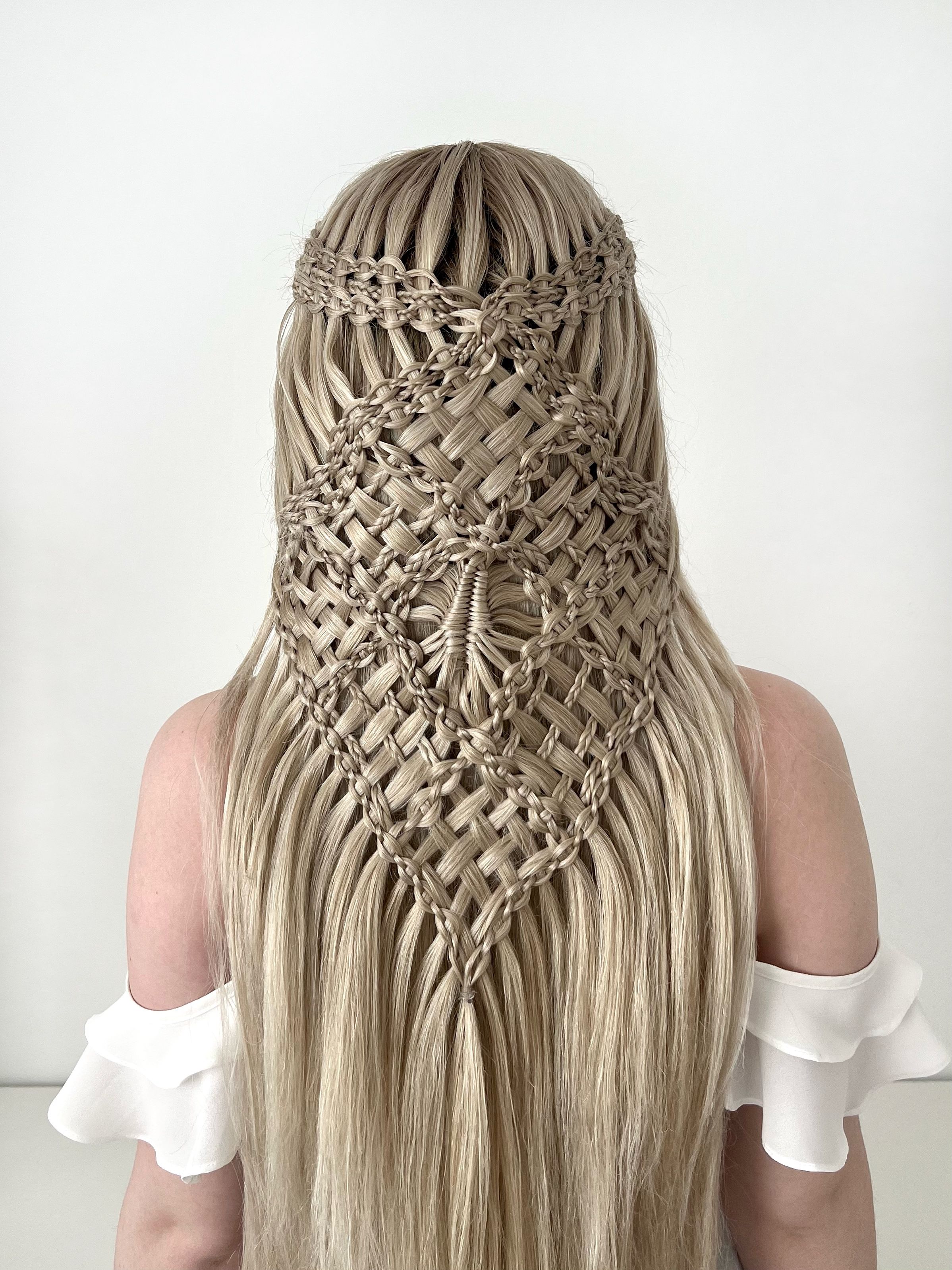 Milena Diekmann — Student ONESHOT Hair Awards entry