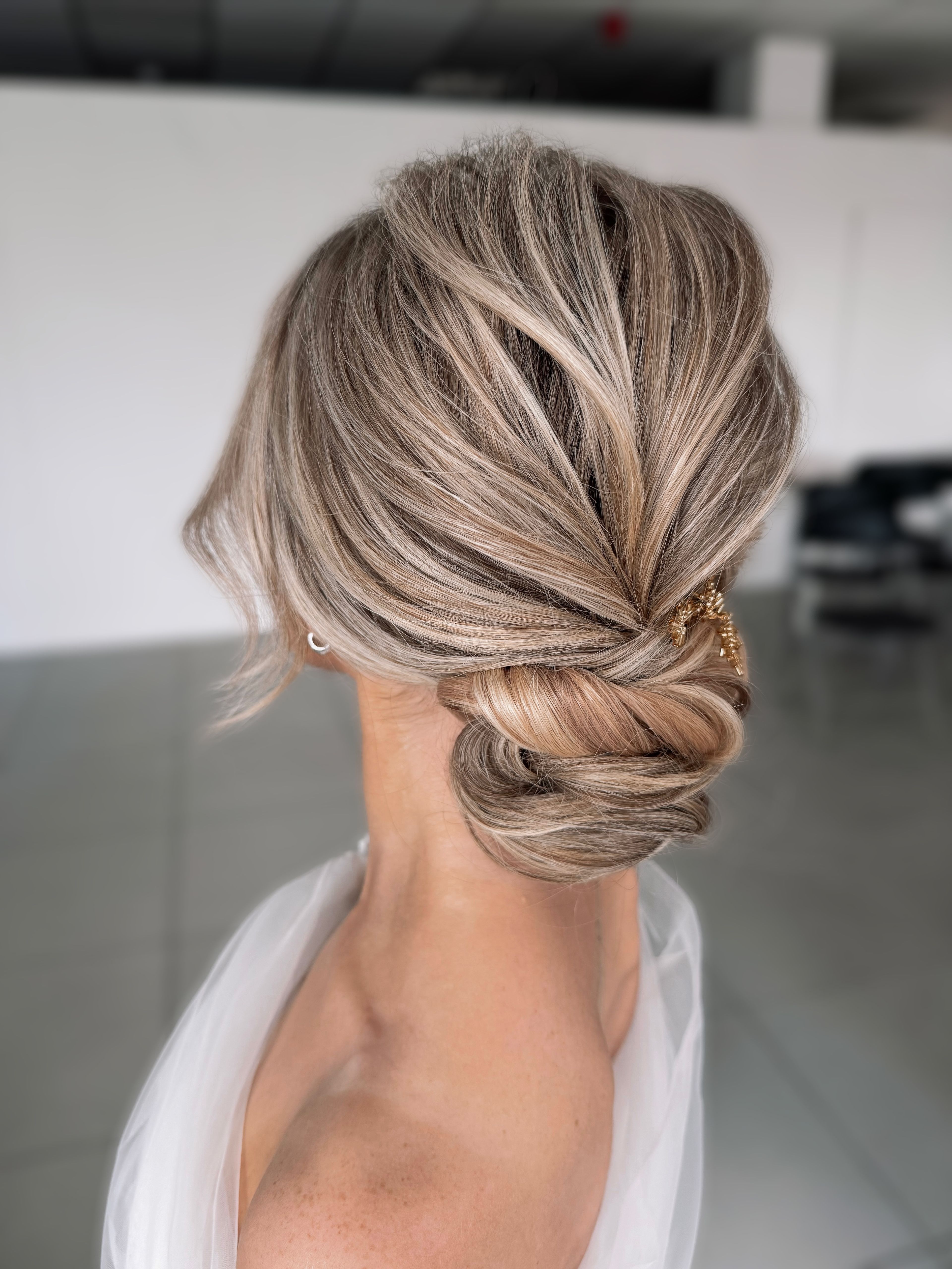 Niamh Lee — Special Event Styling ONESHOT Hair Awards entry