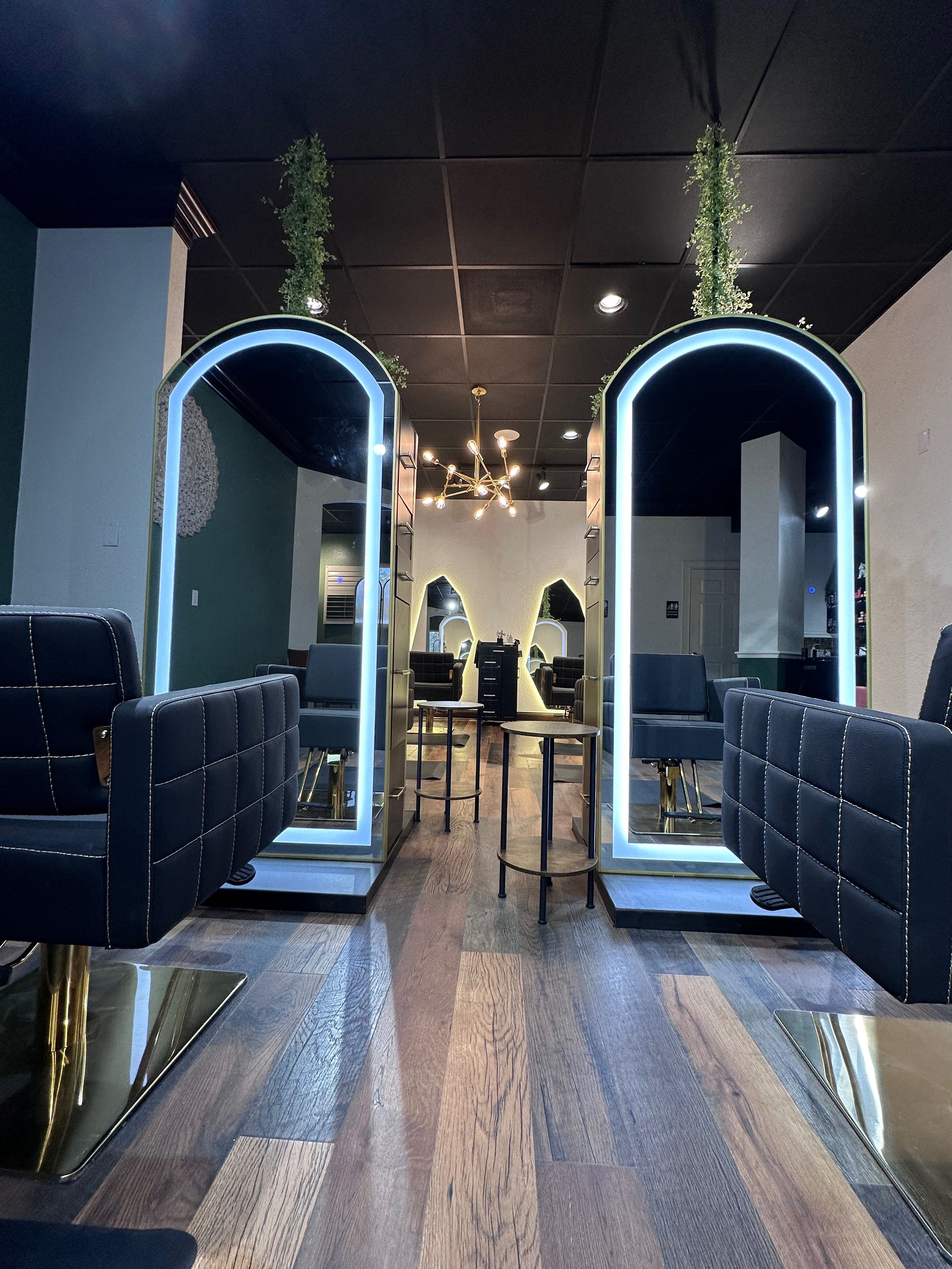 Sandie Tucker — Salon Decor ONESHOT Hair Awards entry