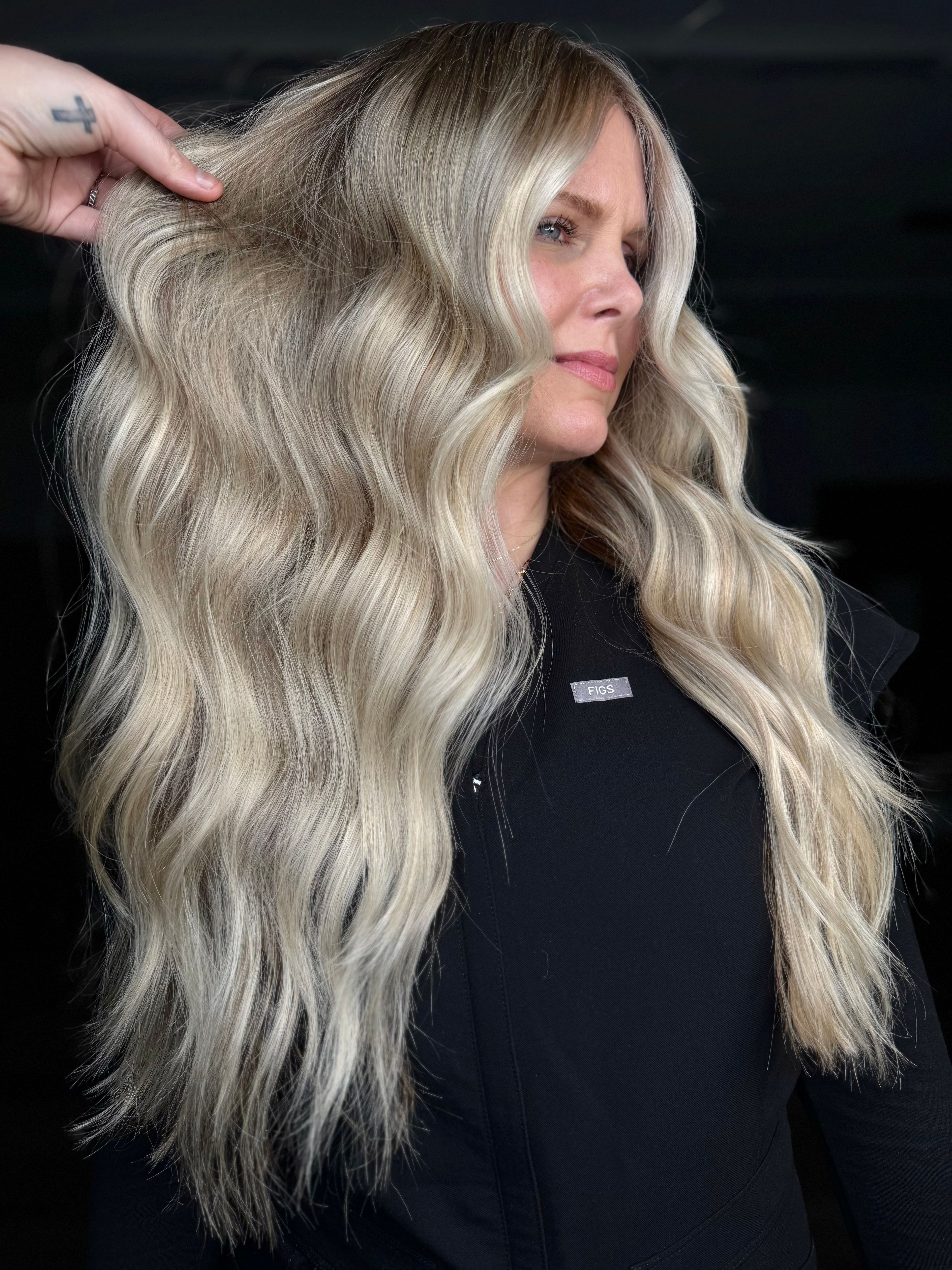 Savannah Jones — Blondes ONESHOT Hair Awards entry