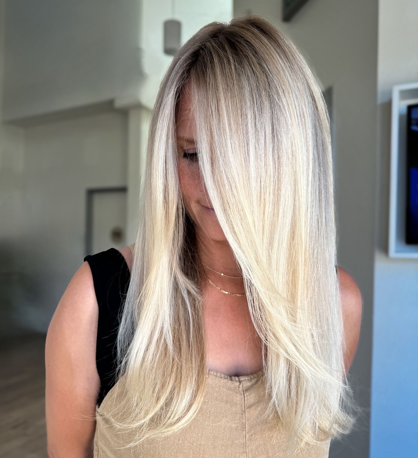 Summer Labayen — Blondes ONESHOT Hair Awards entry