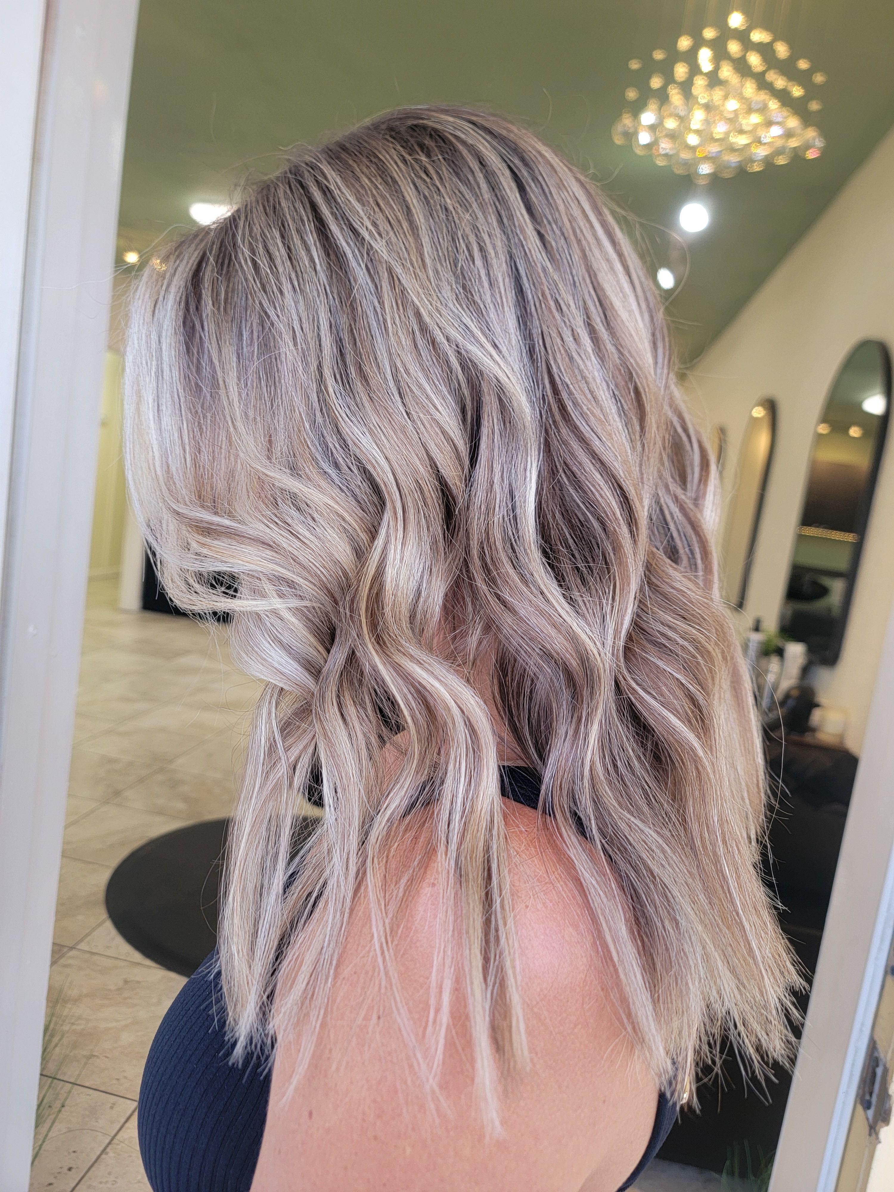 Natalie Villano — Blondes ONESHOT Hair Awards entry