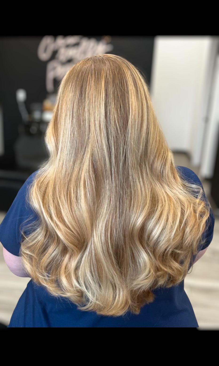 Samantha Minter — Blondes ONESHOT Hair Awards entry