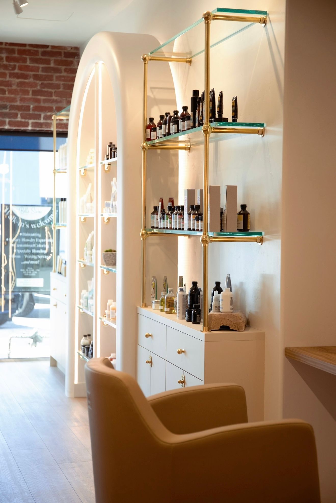 Sherri Floquet — Salon Decor ONESHOT Hair Awards entry