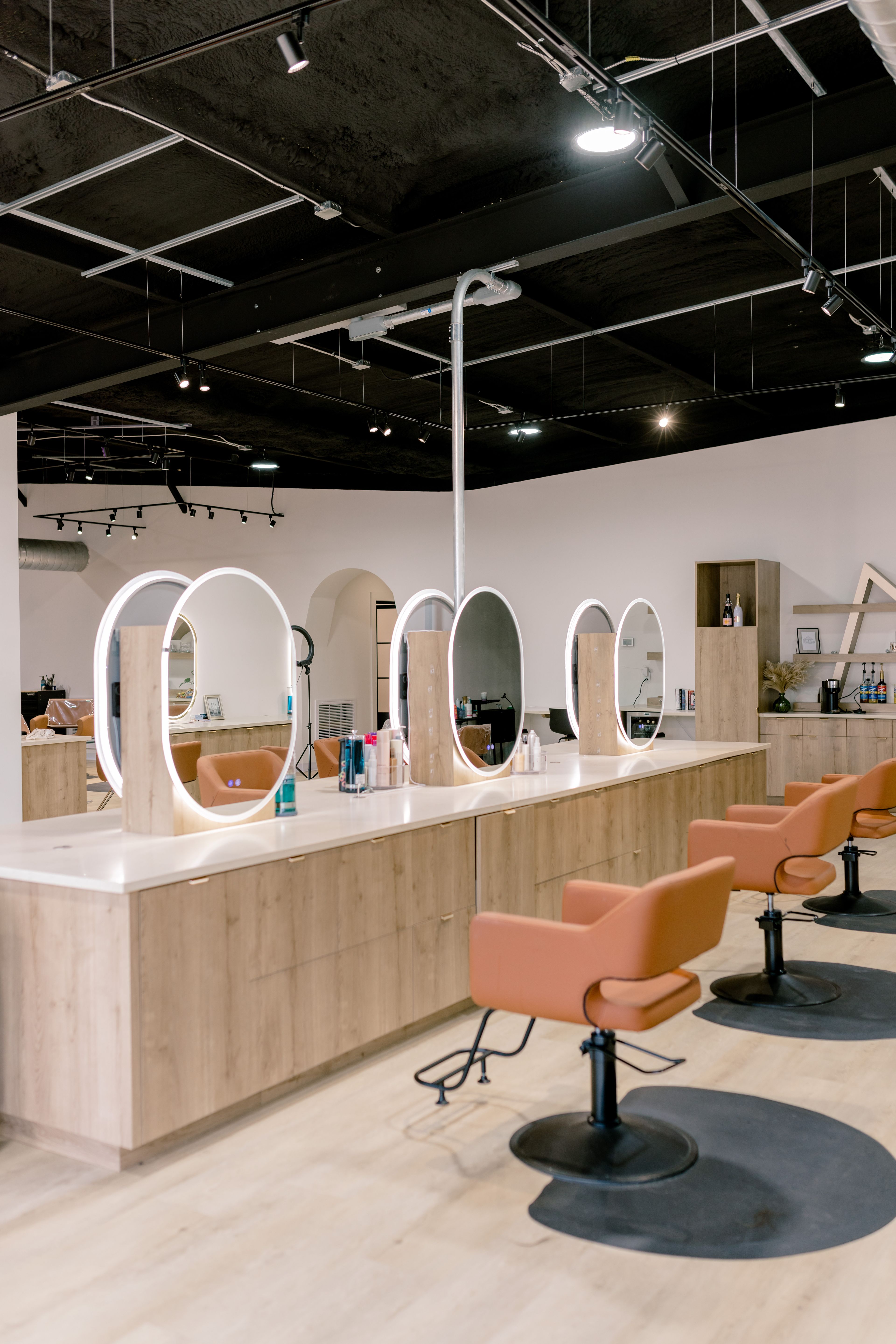 Tiffany Lagarde — Salon Decor ONESHOT Hair Awards entry