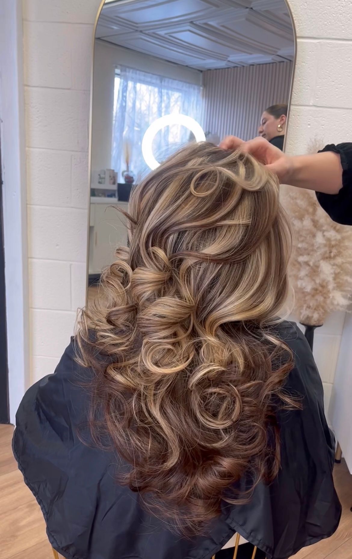 Natalia Gonzalez — Styling Video ONESHOT Hair Awards entry