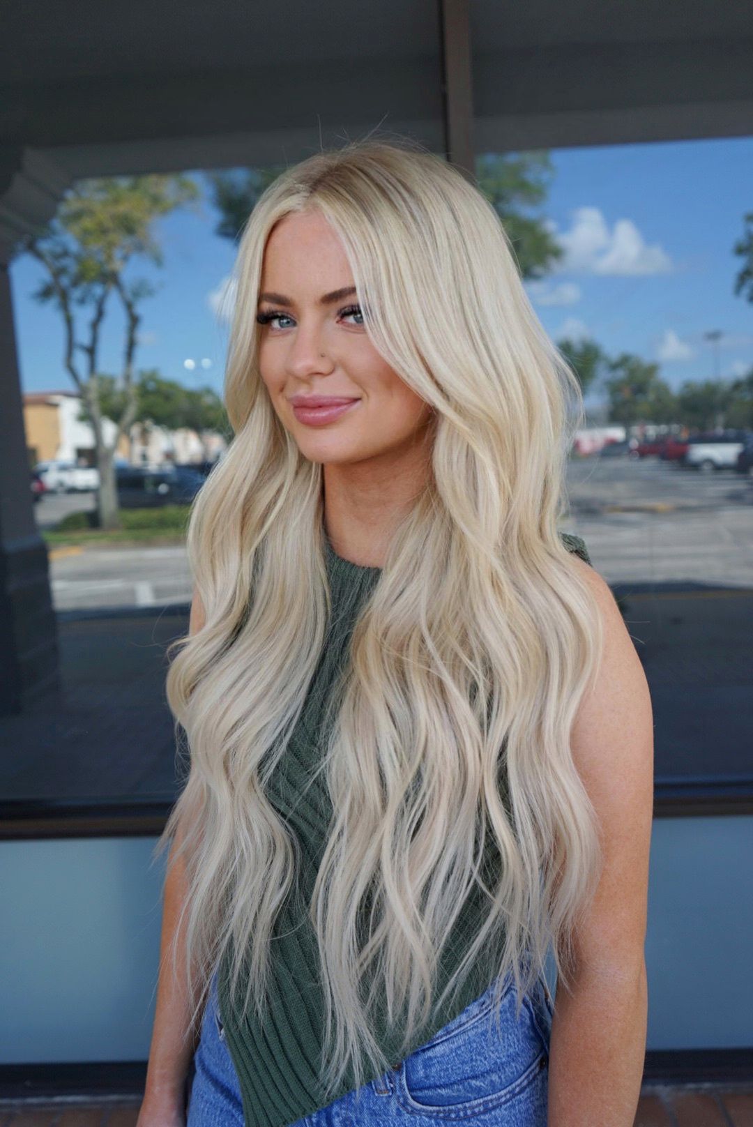 Kayla Moots — Blondes ONESHOT Hair Awards entry