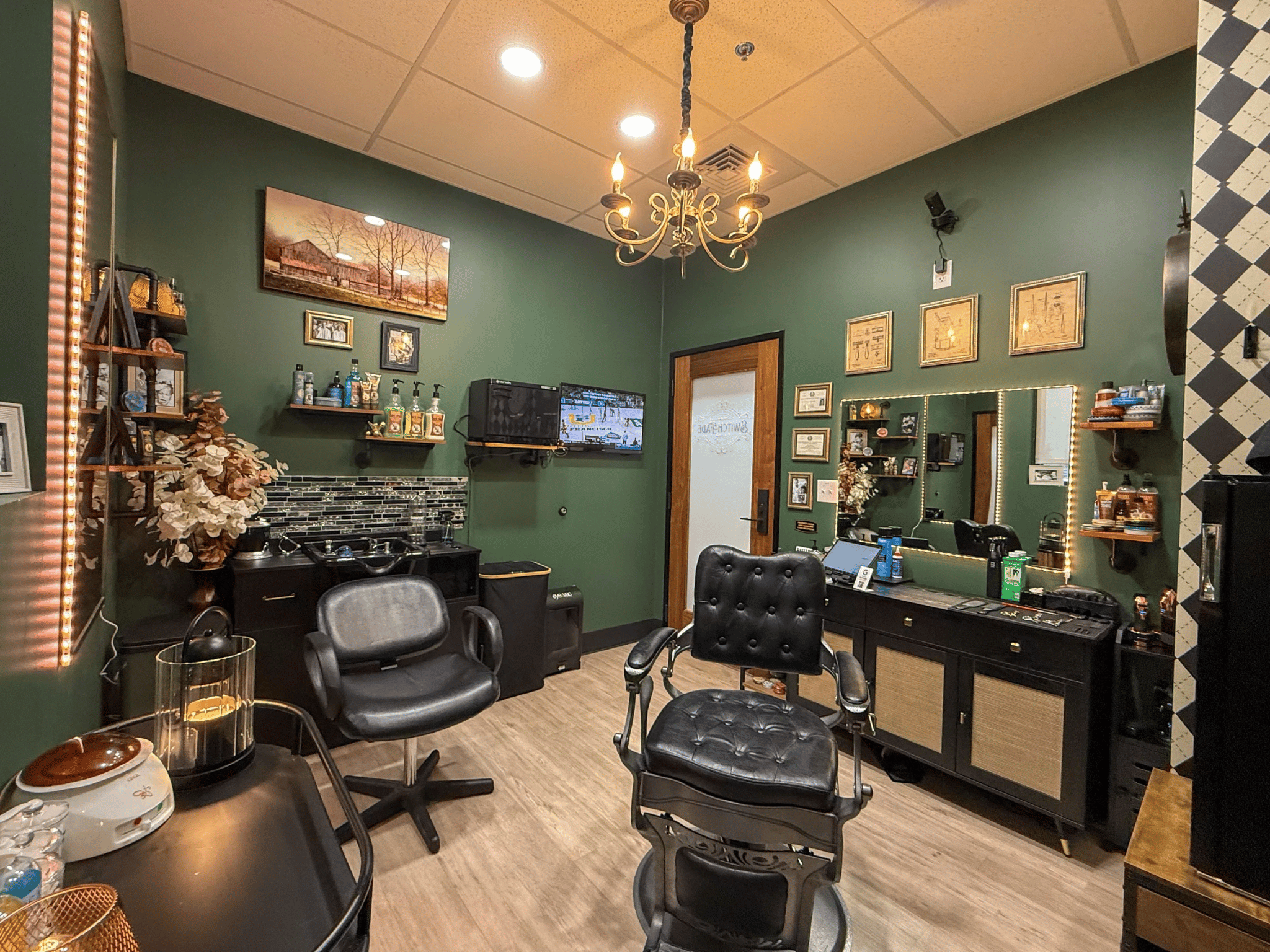 Brittany Nollette — Suite Decor ONESHOT Hair Awards entry