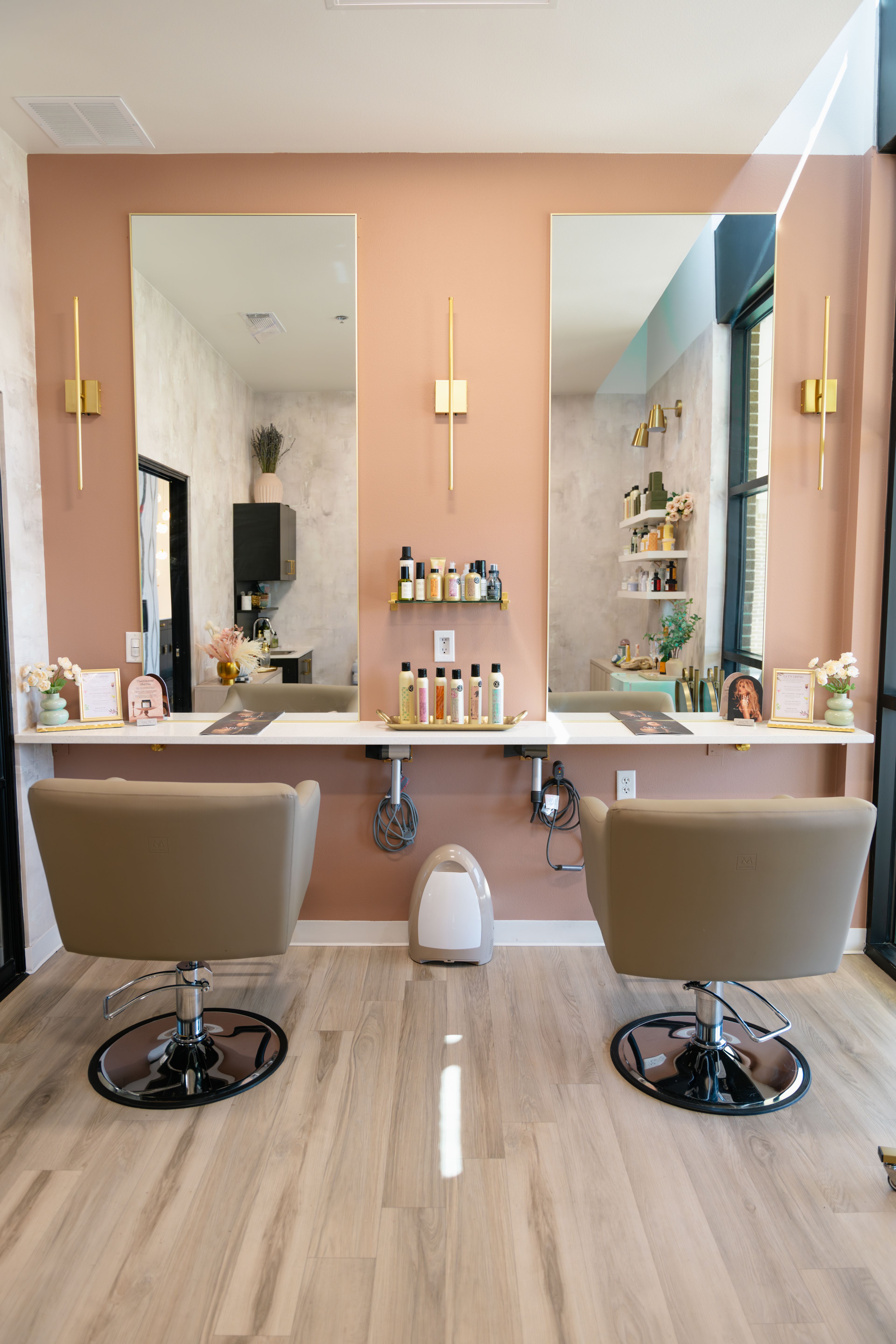 Whitney Kammerich — Suite Decor ONESHOT Hair Awards entry