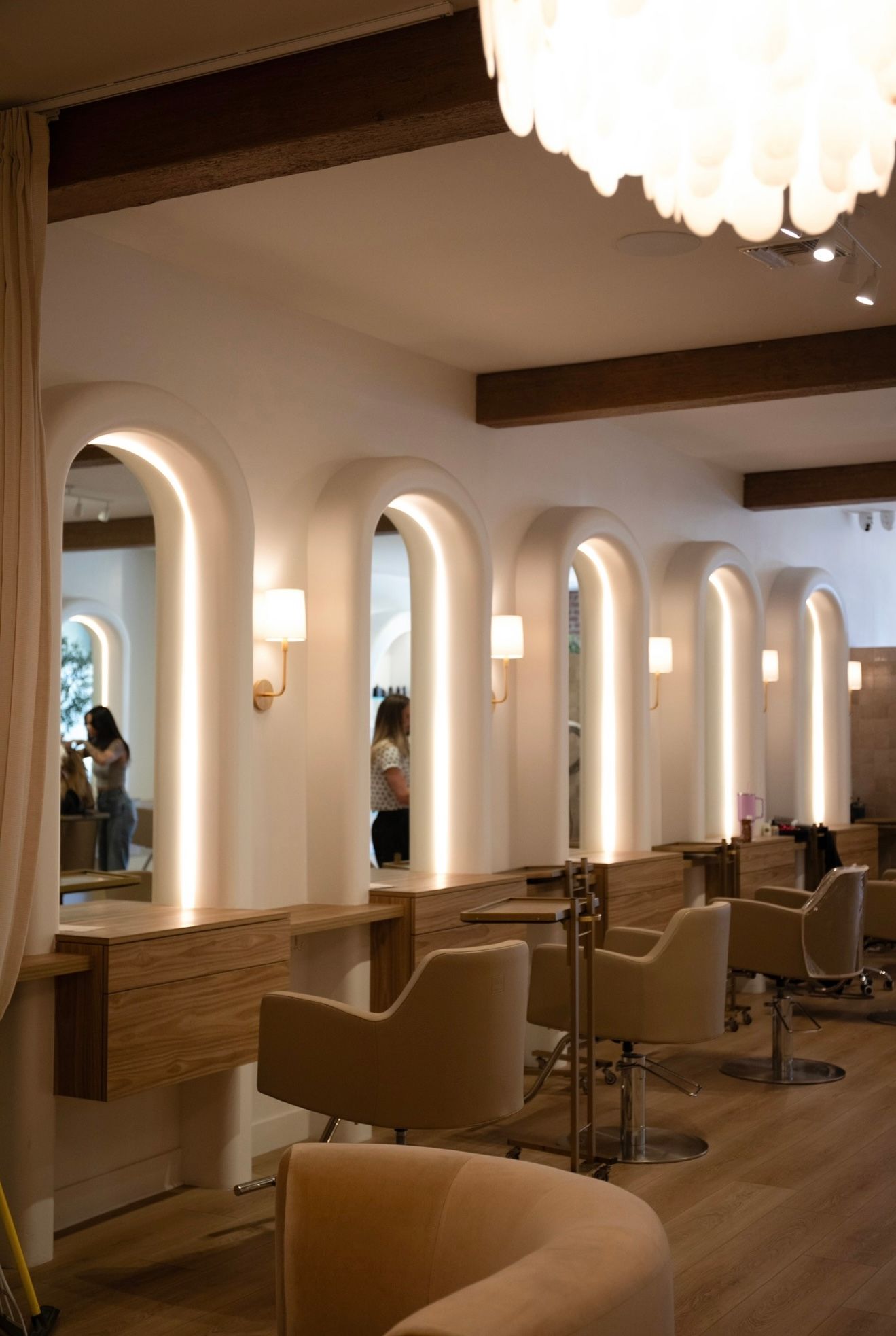 Sherri Floquet — Salon Decor ONESHOT Hair Awards entry