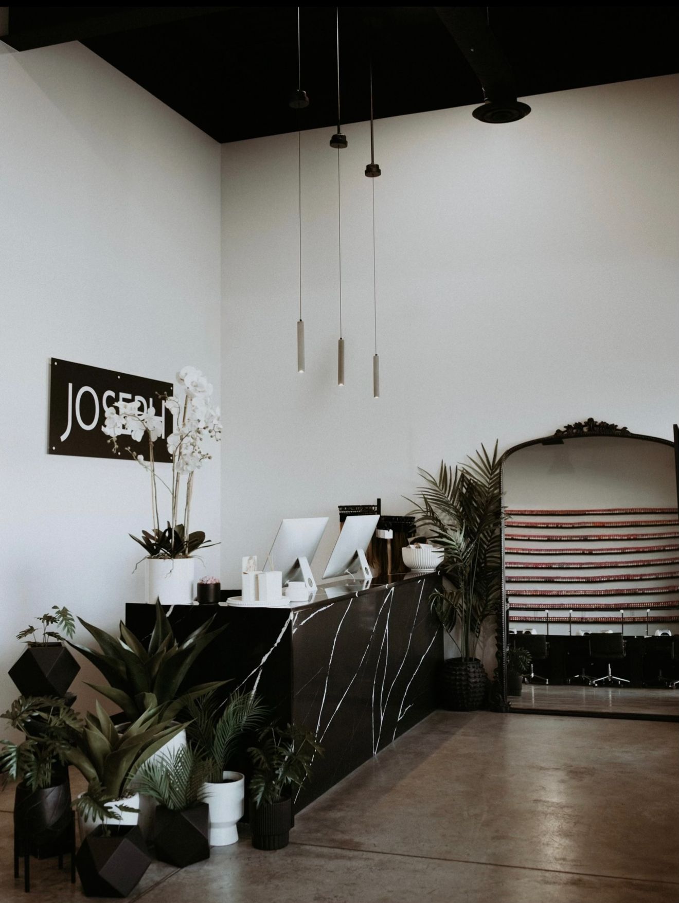 Joseph McCormick — Salon Decor ONESHOT Hair Awards entry