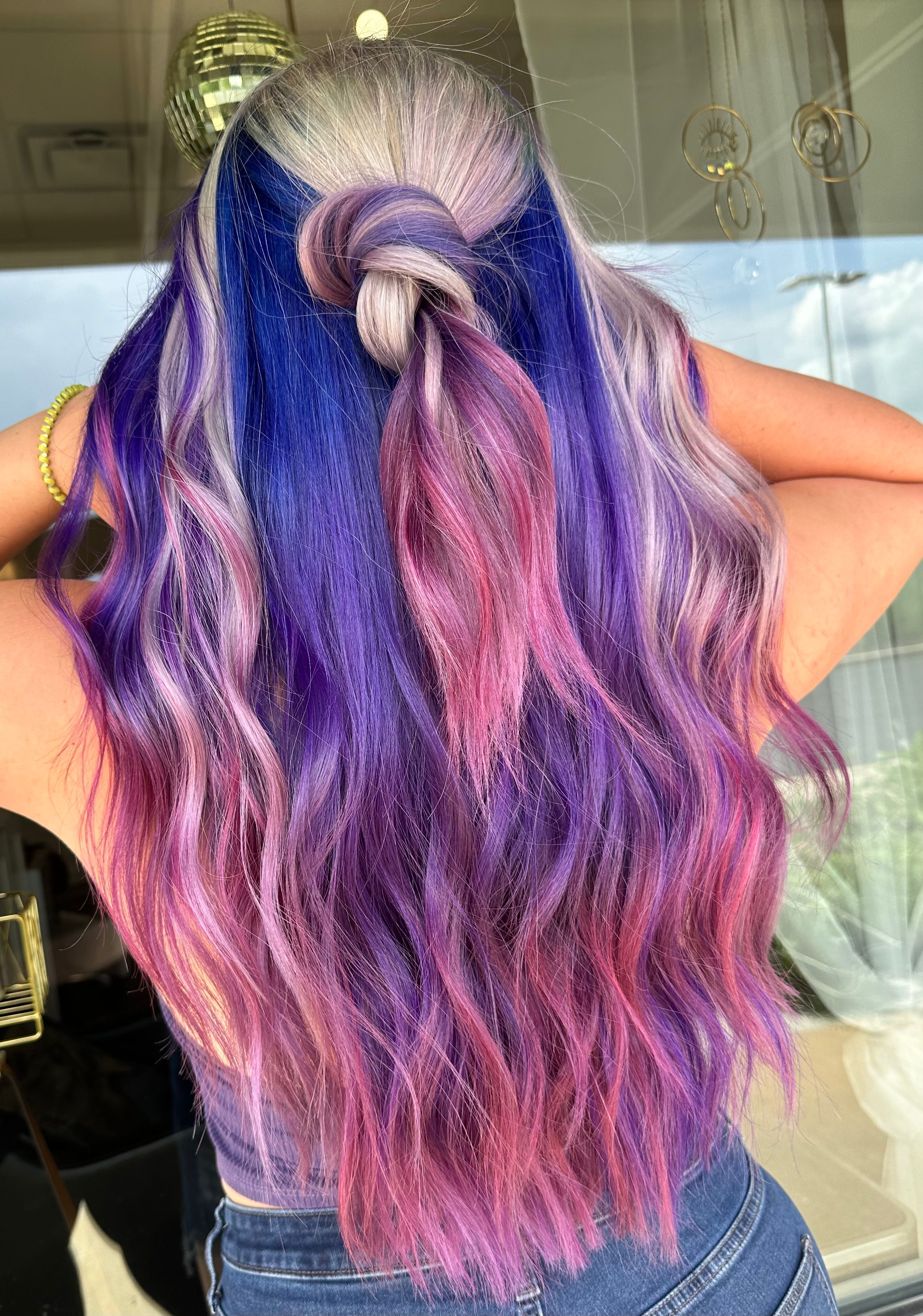 Chelsea Roberts — Creative Color ONESHOT Hair Awards entry