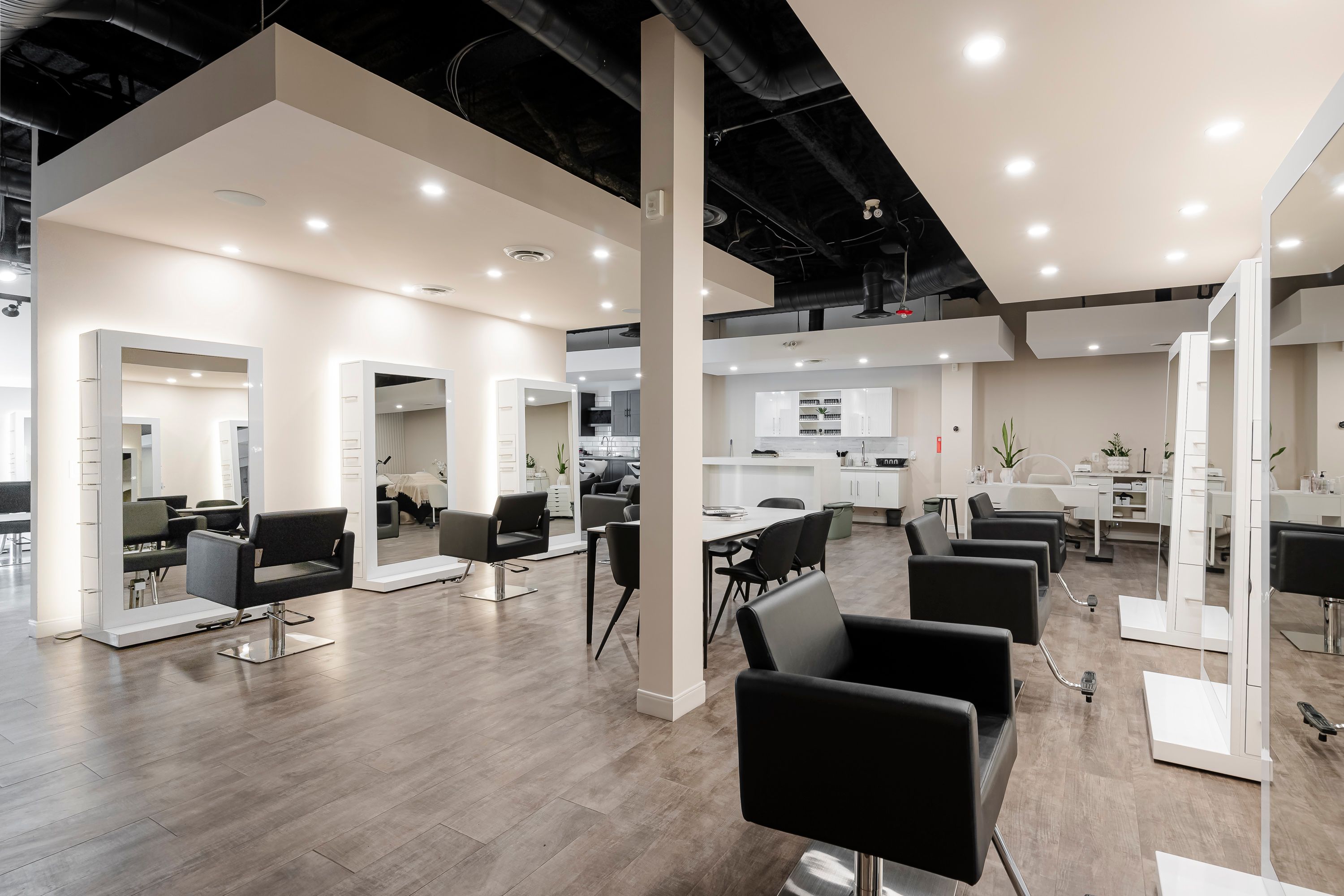 Courtney Zajac — Salon Decor ONESHOT Hair Awards entry