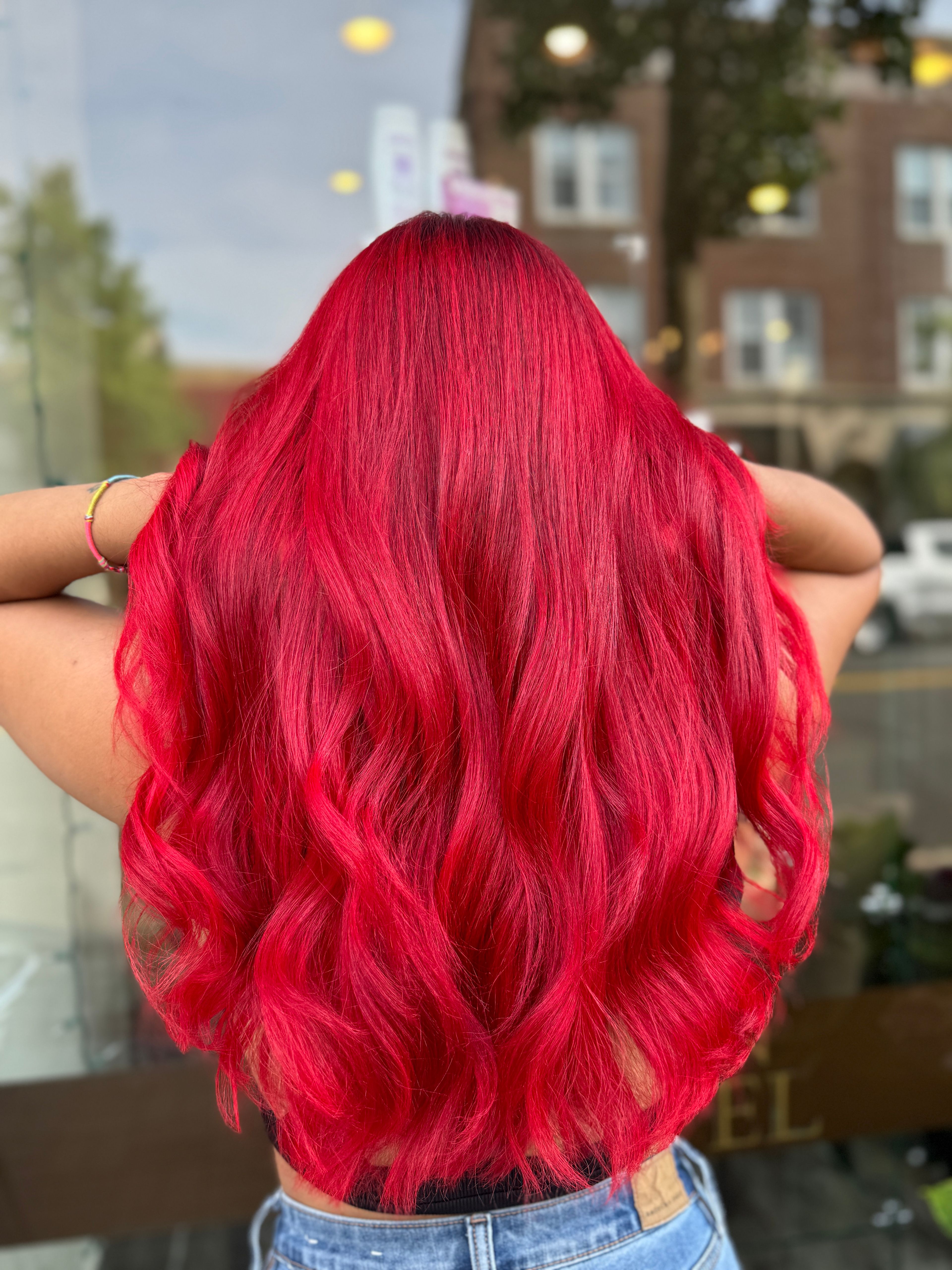 Manuela Ferrera — Reds ONESHOT Hair Awards entry