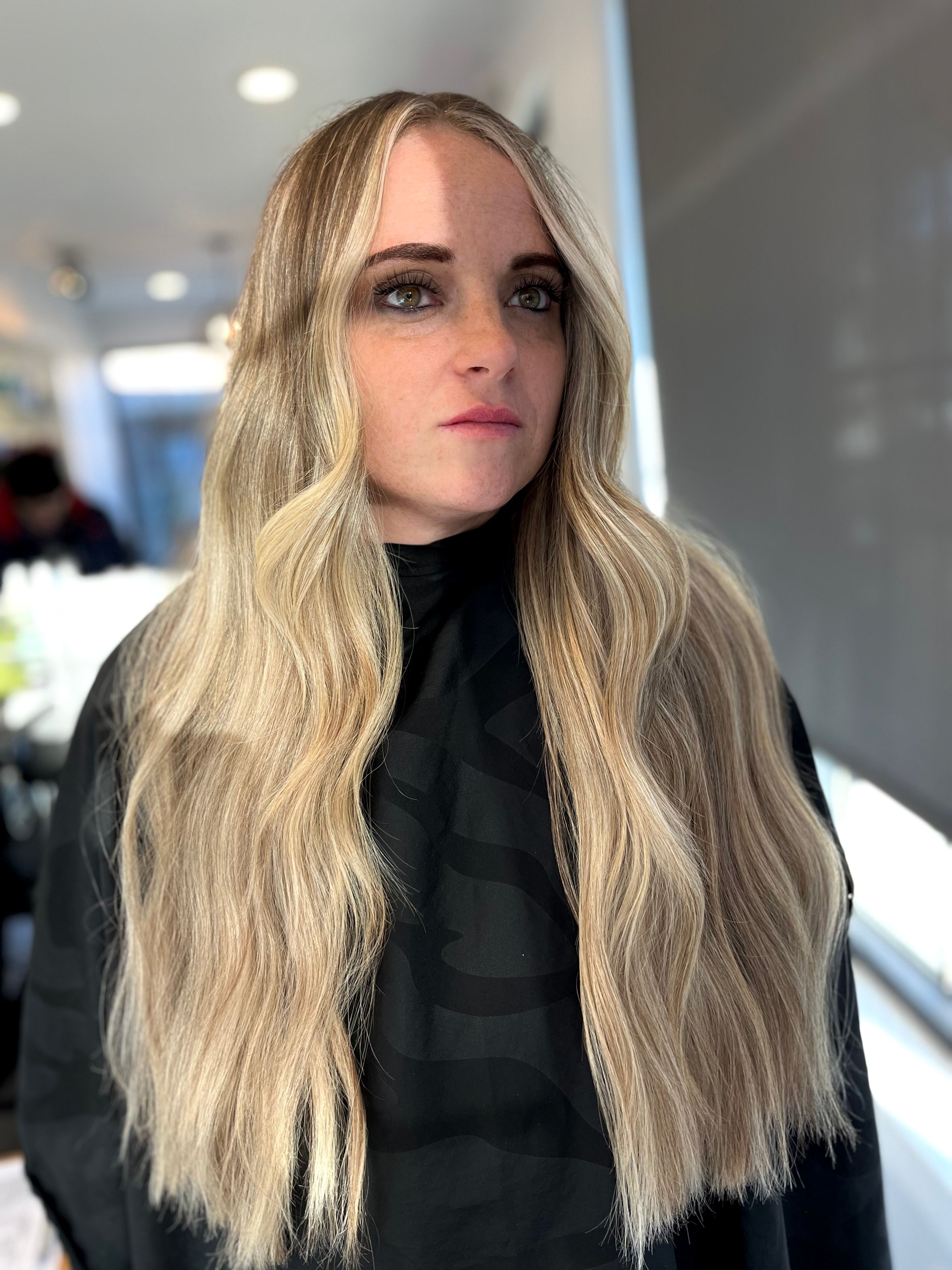 Savanna Hailey — Blondes ONESHOT Hair Awards entry