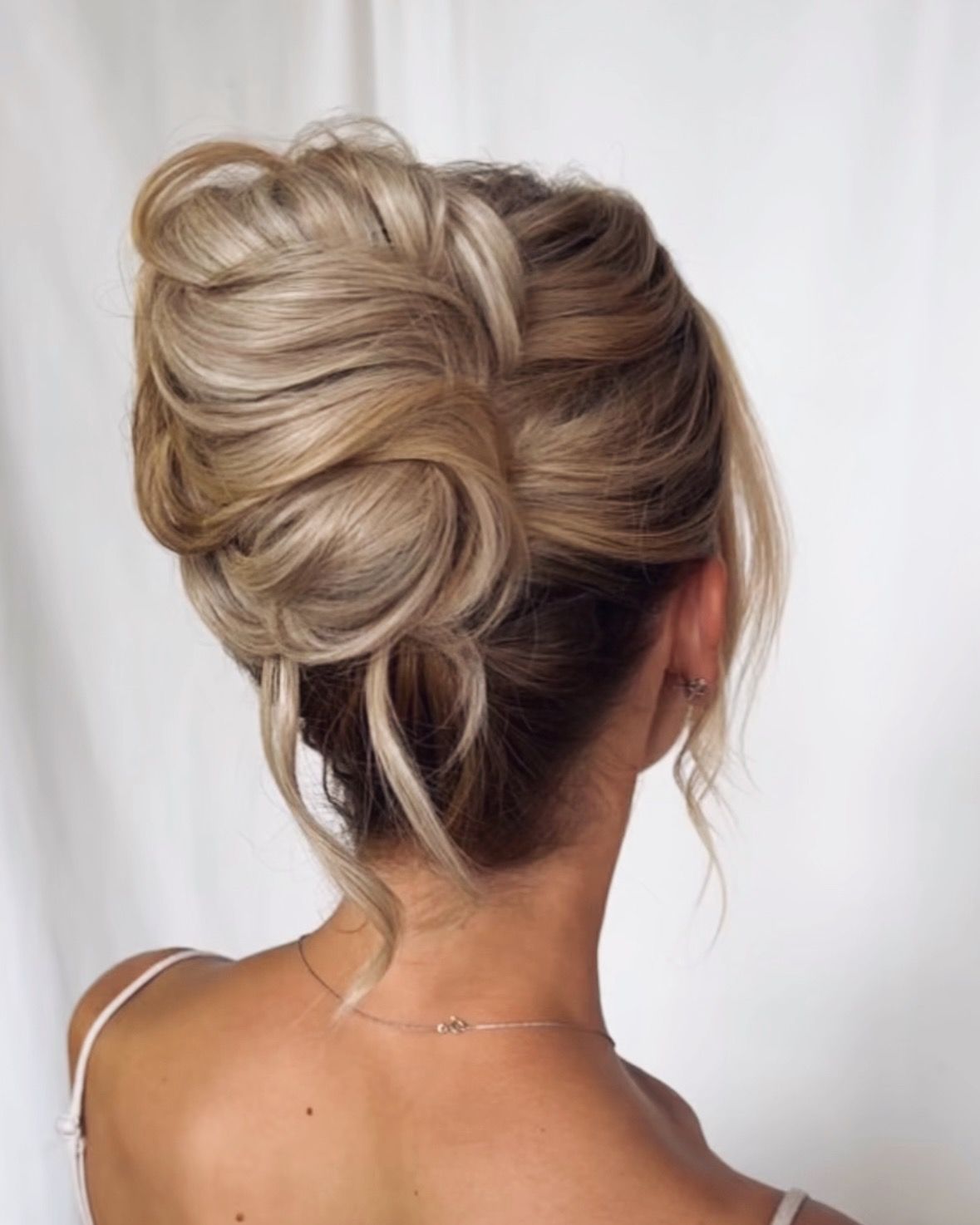 Paula Donohoe — Special Event Styling ONESHOT Hair Awards entry