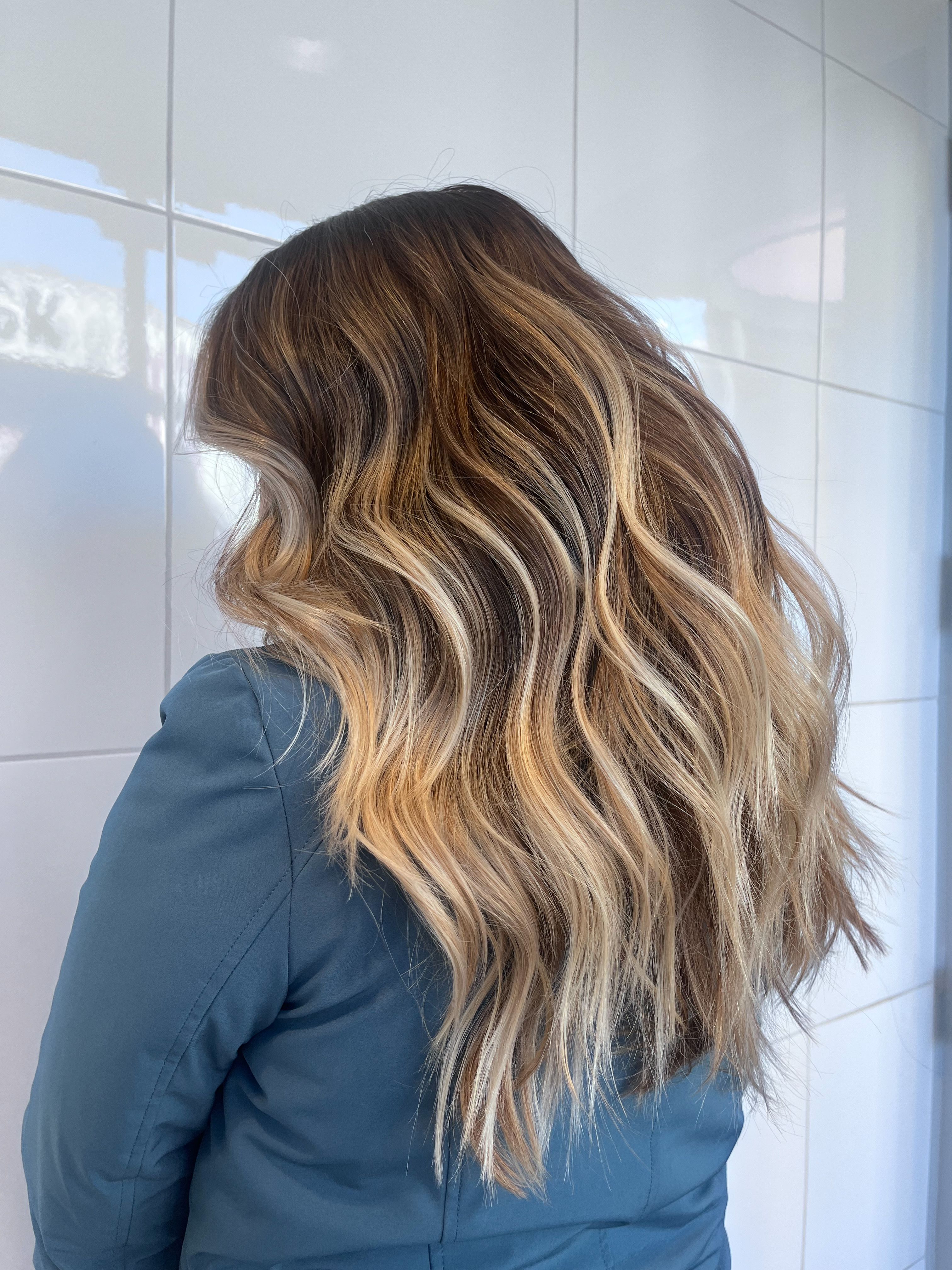Isun Yoo — Warm Balayage ONESHOT Hair Awards entry