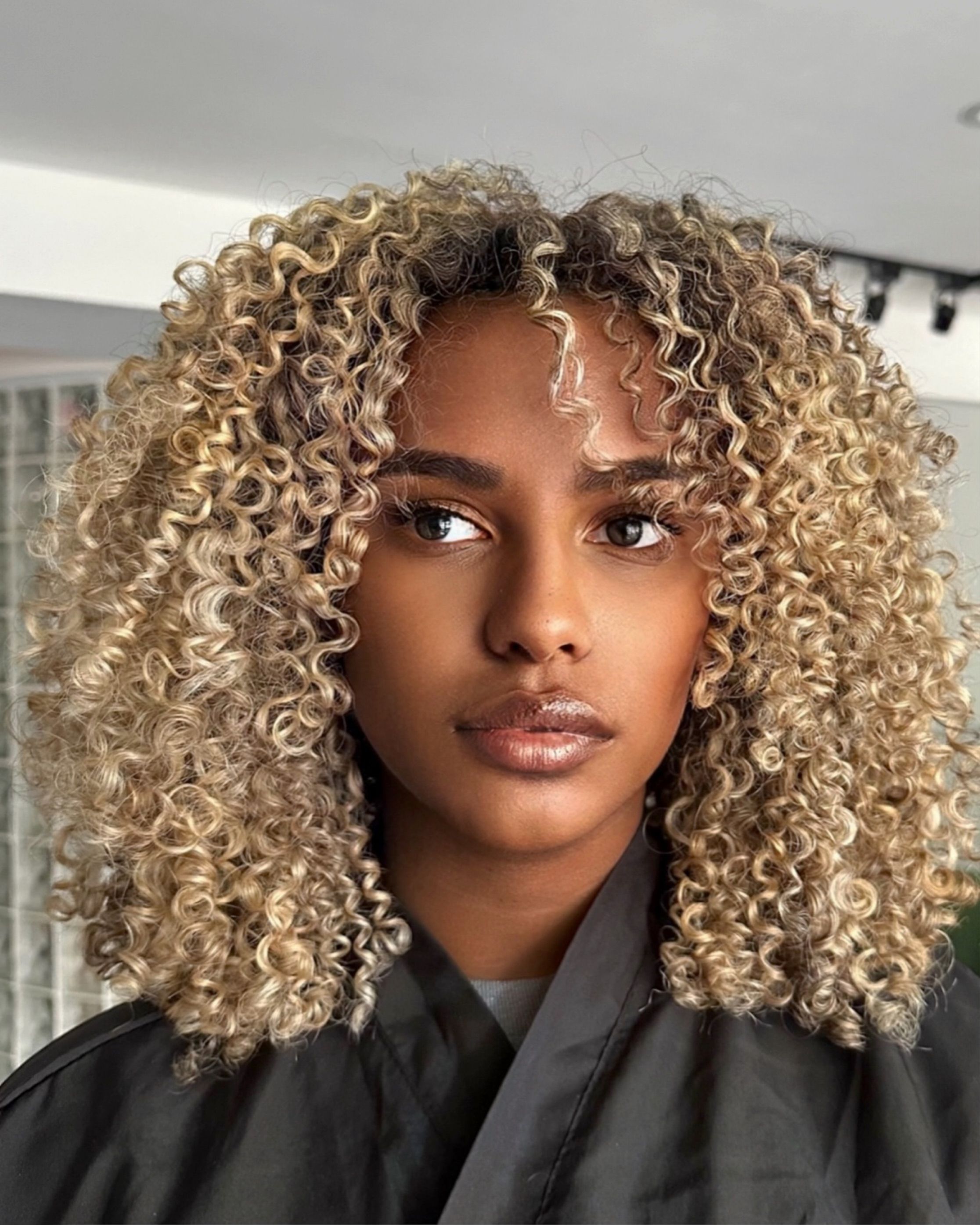 Jacquie DeMeno — Blondes ONESHOT Hair Awards entry