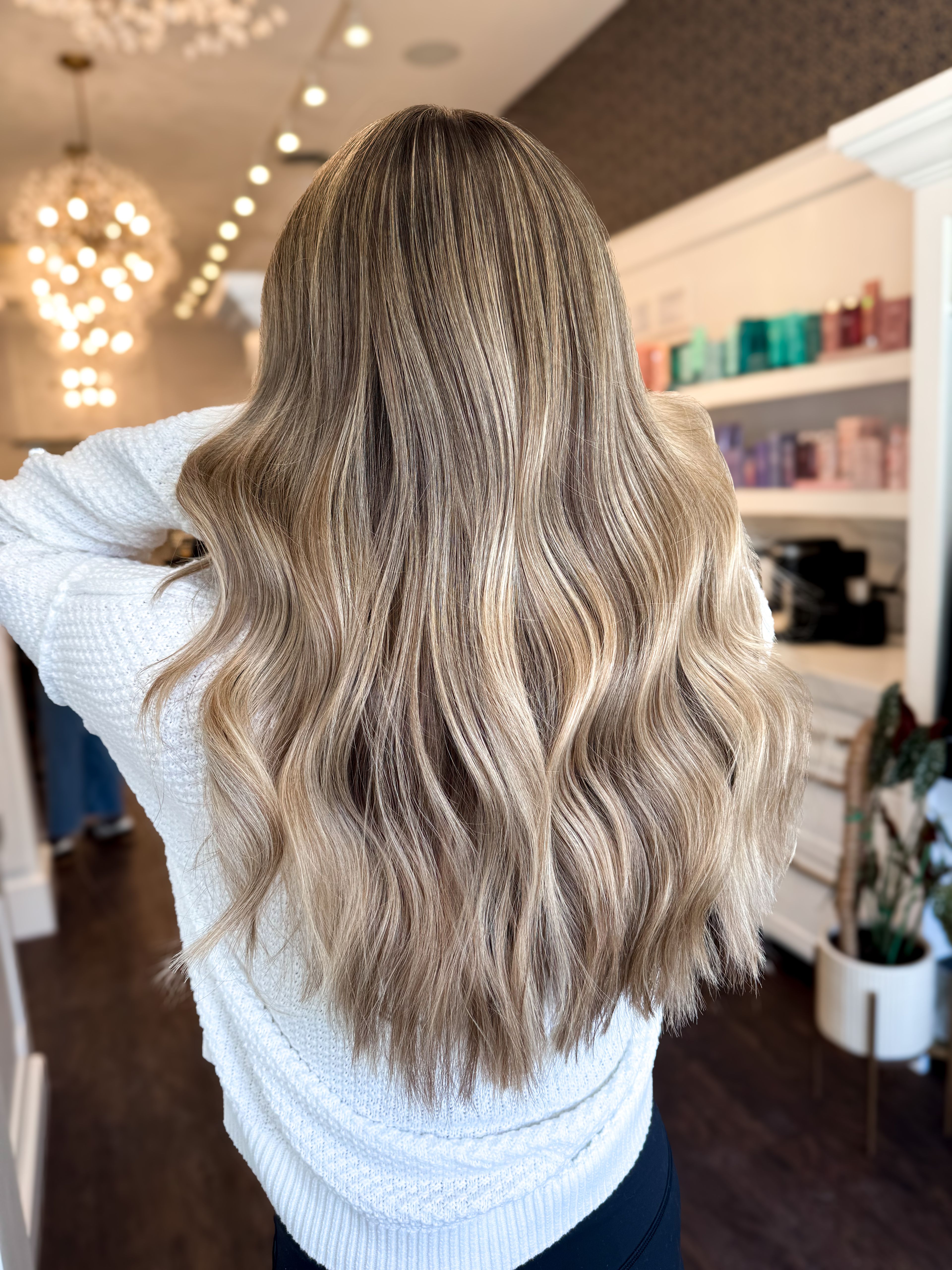 Mariah Smiley — Blondes ONESHOT Hair Awards entry