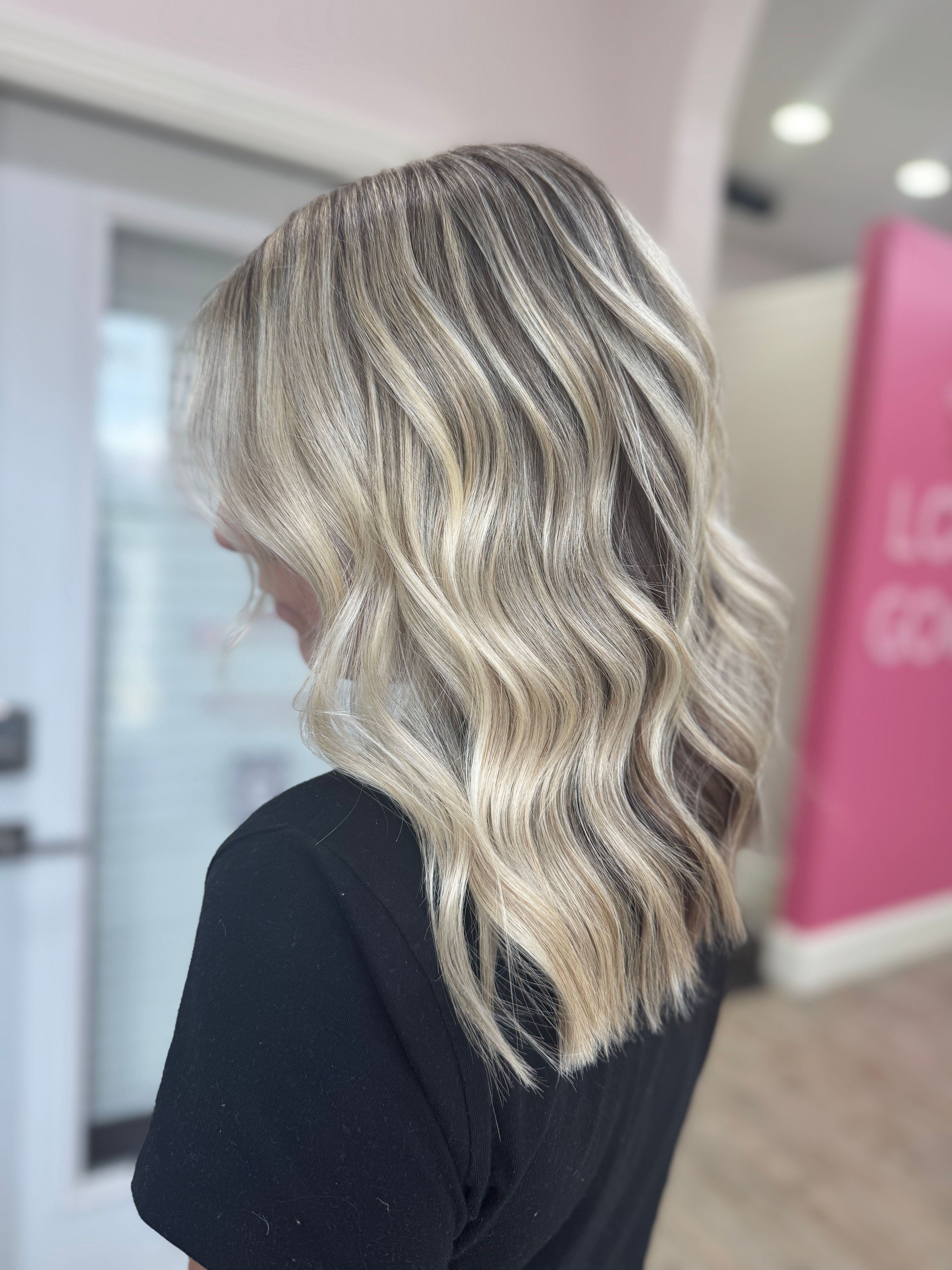 Gabrielle Lovelace — Blondes ONESHOT Hair Awards entry