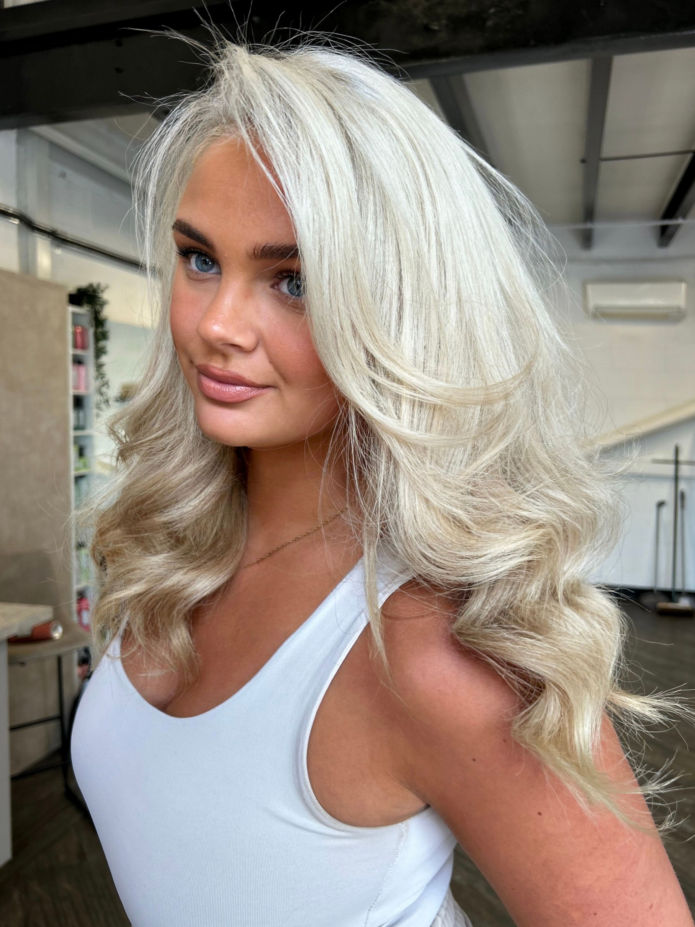 Bekki Watts — Blondes ONESHOT Hair Awards entry