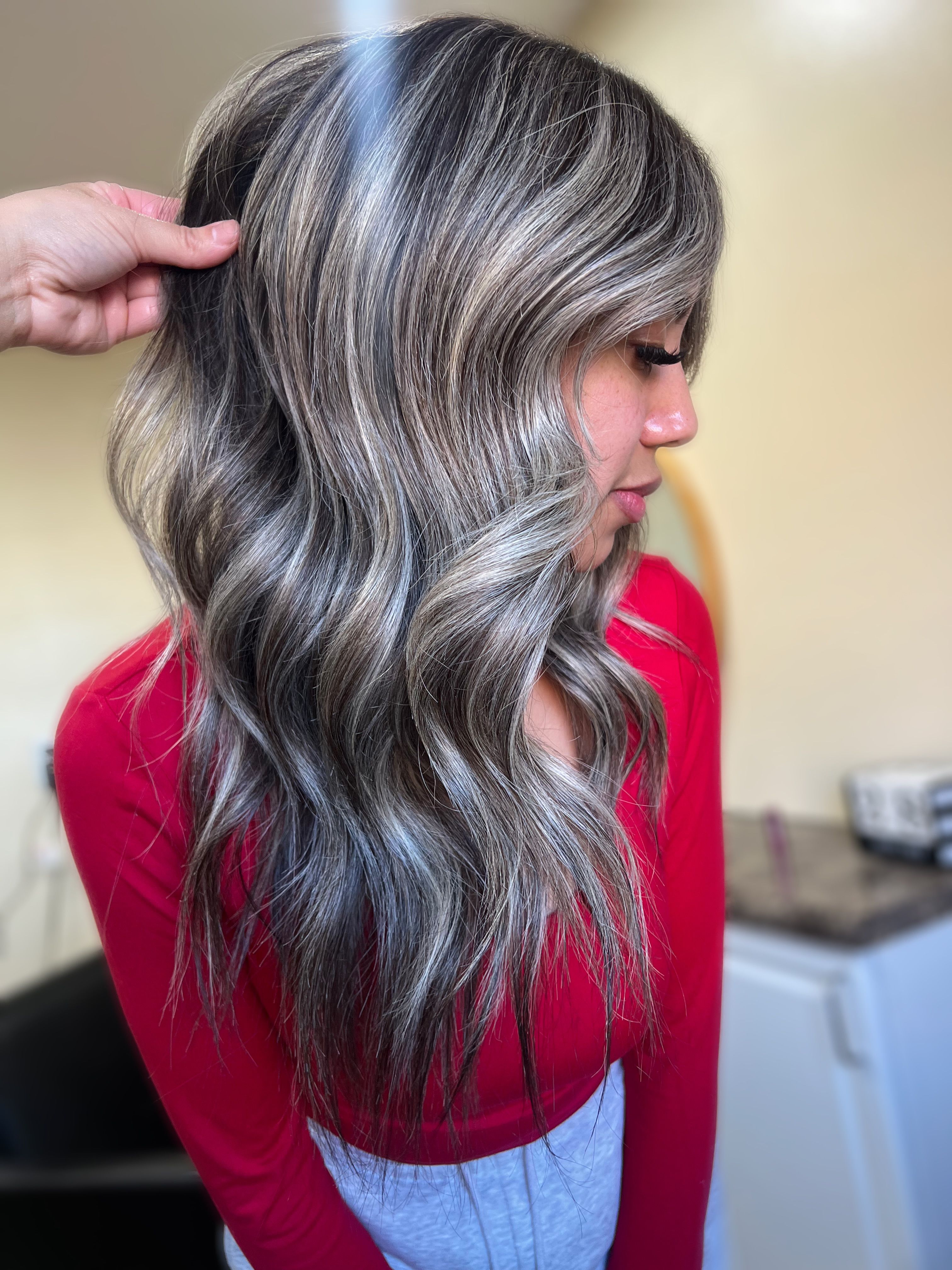 Tania Garcia — Blondes ONESHOT Hair Awards entry