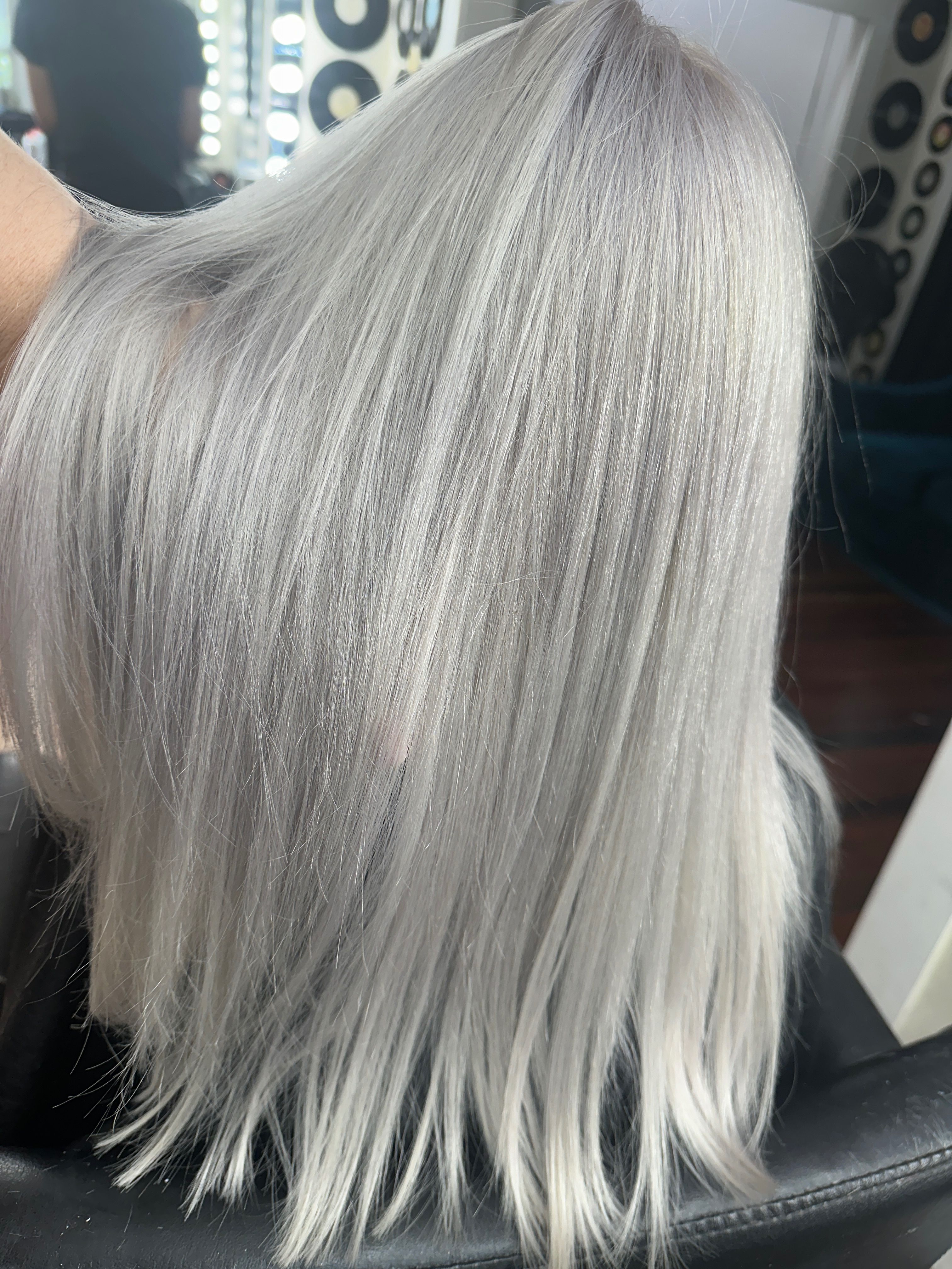 Nonnie Berard — Platinum ONESHOT Hair Awards entry