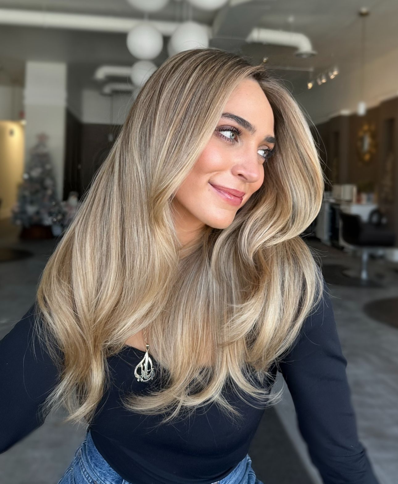 Camile Ghorayeb — Blondes ONESHOT Hair Awards entry