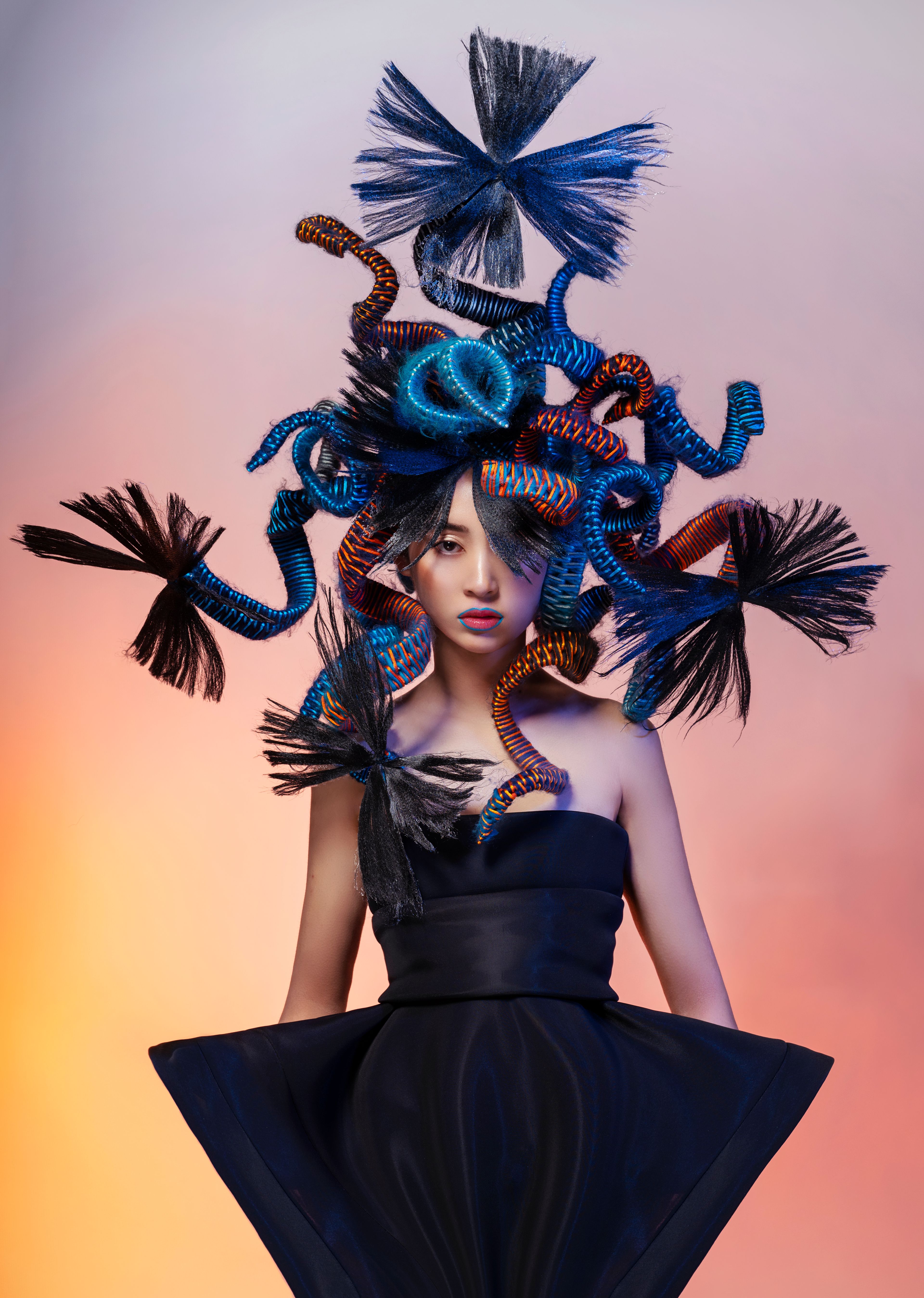 Ton Terburg — Avant-Garde Shot ONESHOT Hair Awards entry