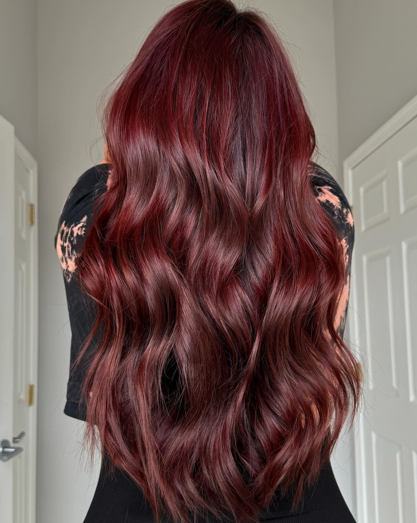 Lisa Mathews — Reds ONESHOT Hair Awards entry