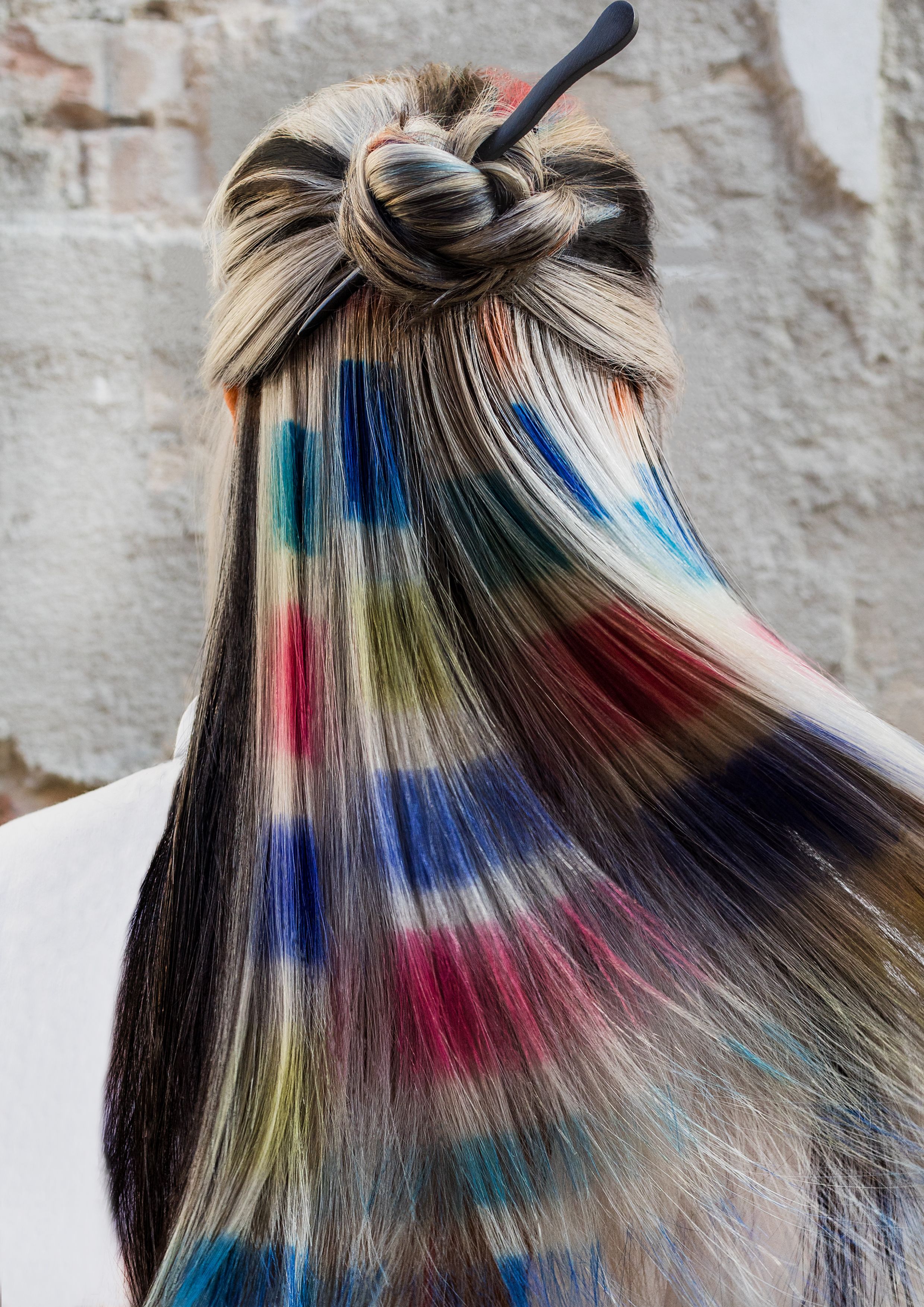 Dils Oz — Creative Color ONESHOT Hair Awards entry