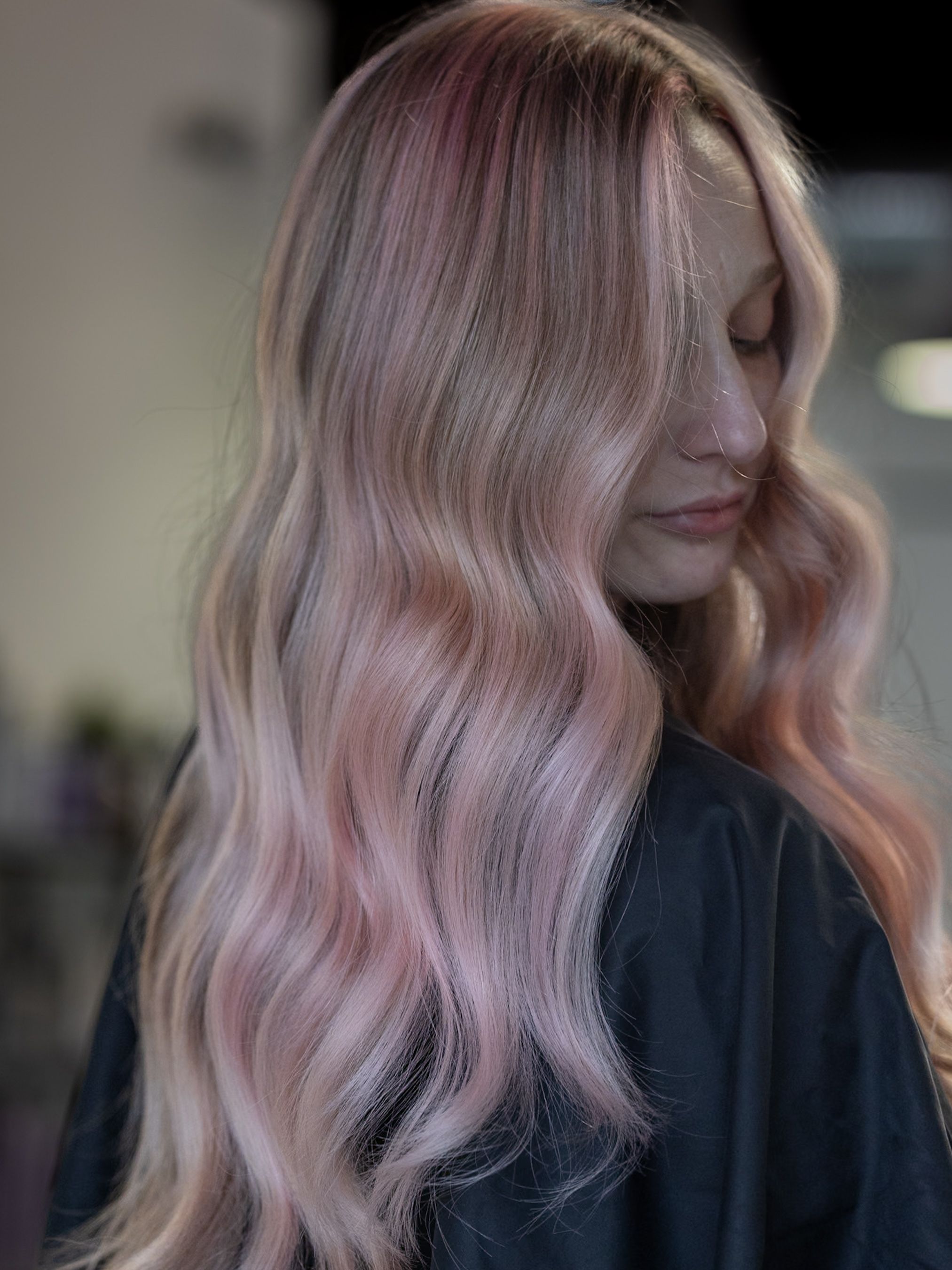 Afton Dibrindisi — Creative Color ONESHOT Hair Awards entry