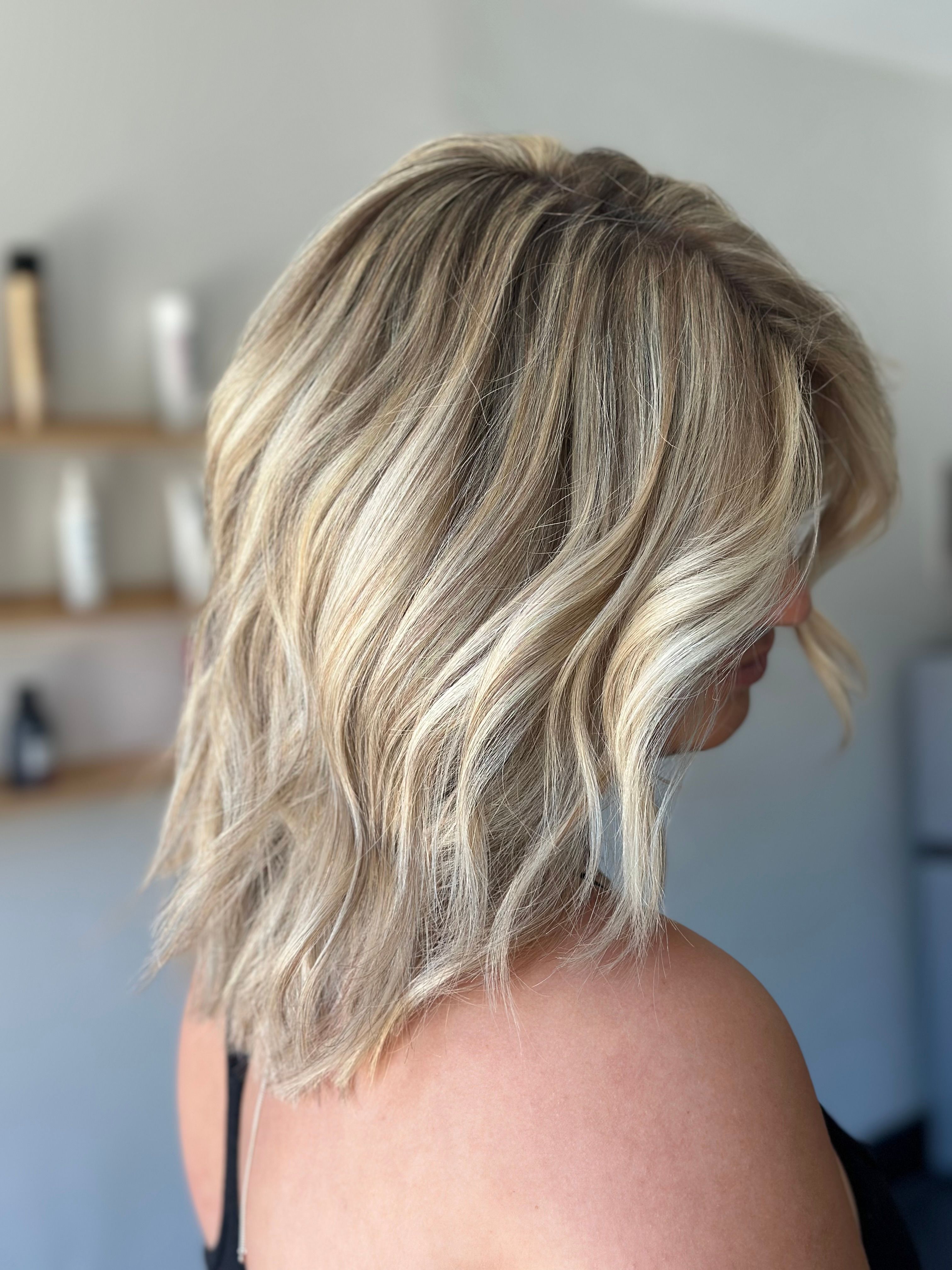 Lindsey Gustafson — Blondes ONESHOT Hair Awards entry