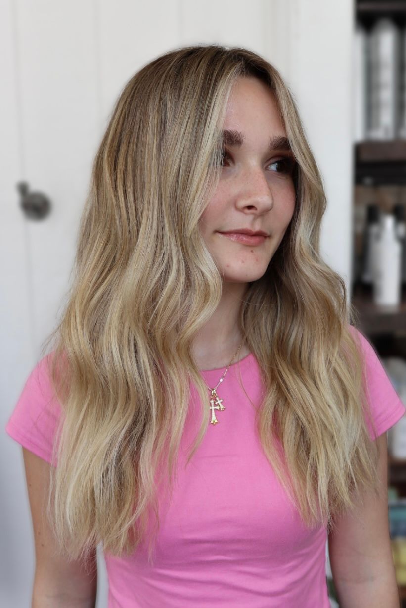 Alexa Pettit — Blondes ONESHOT Hair Awards entry