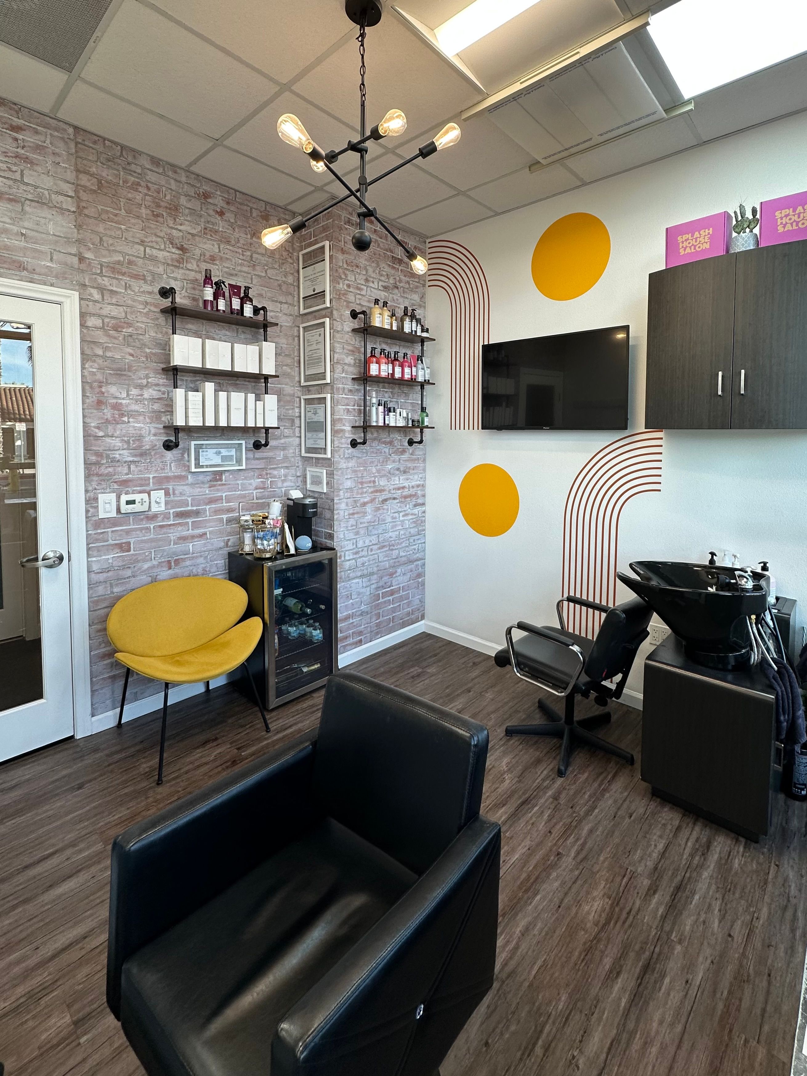 Linda Dineen — Suite Decor ONESHOT Hair Awards entry