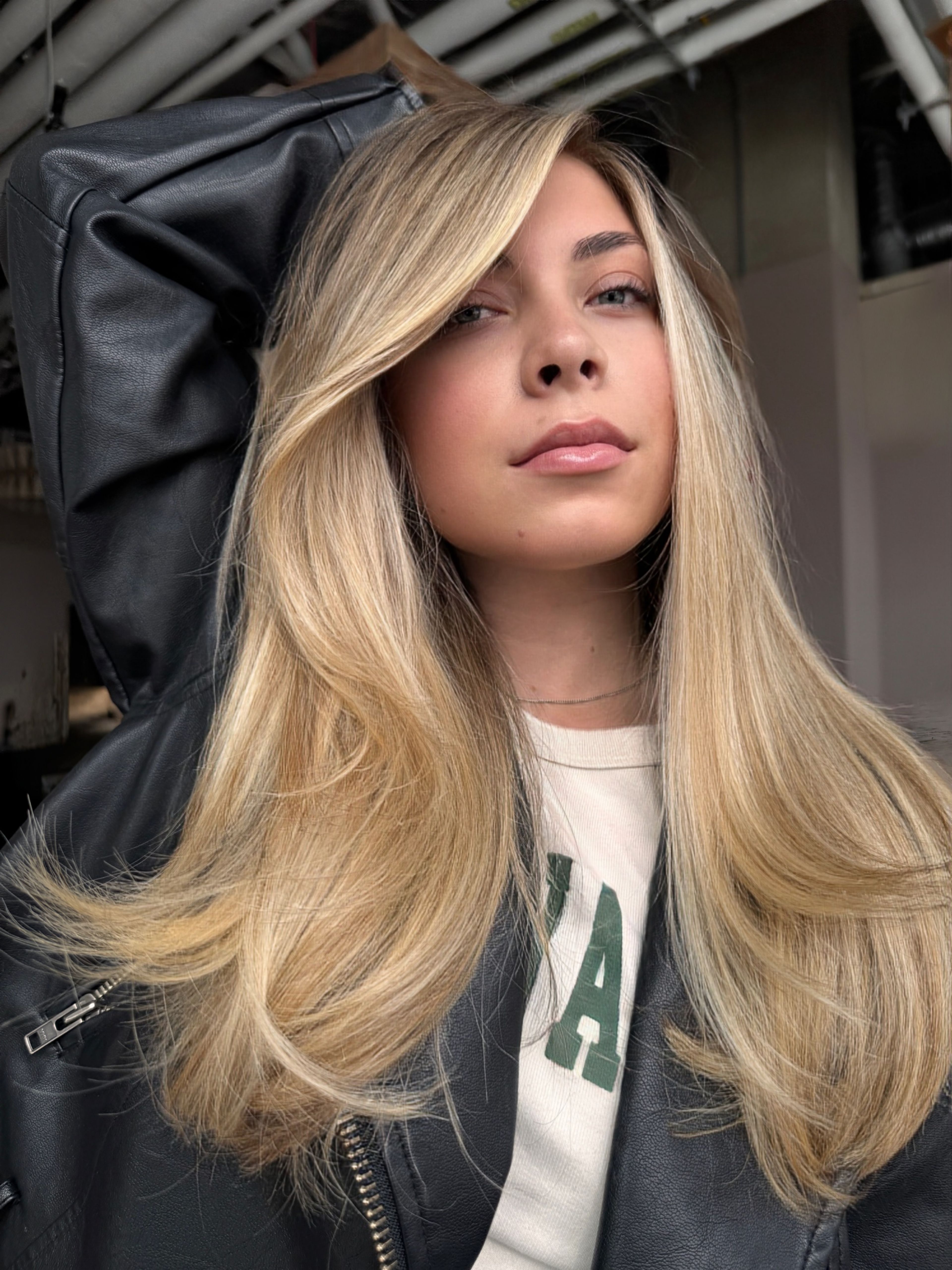Erika Deluca — Blondes ONESHOT Hair Awards entry