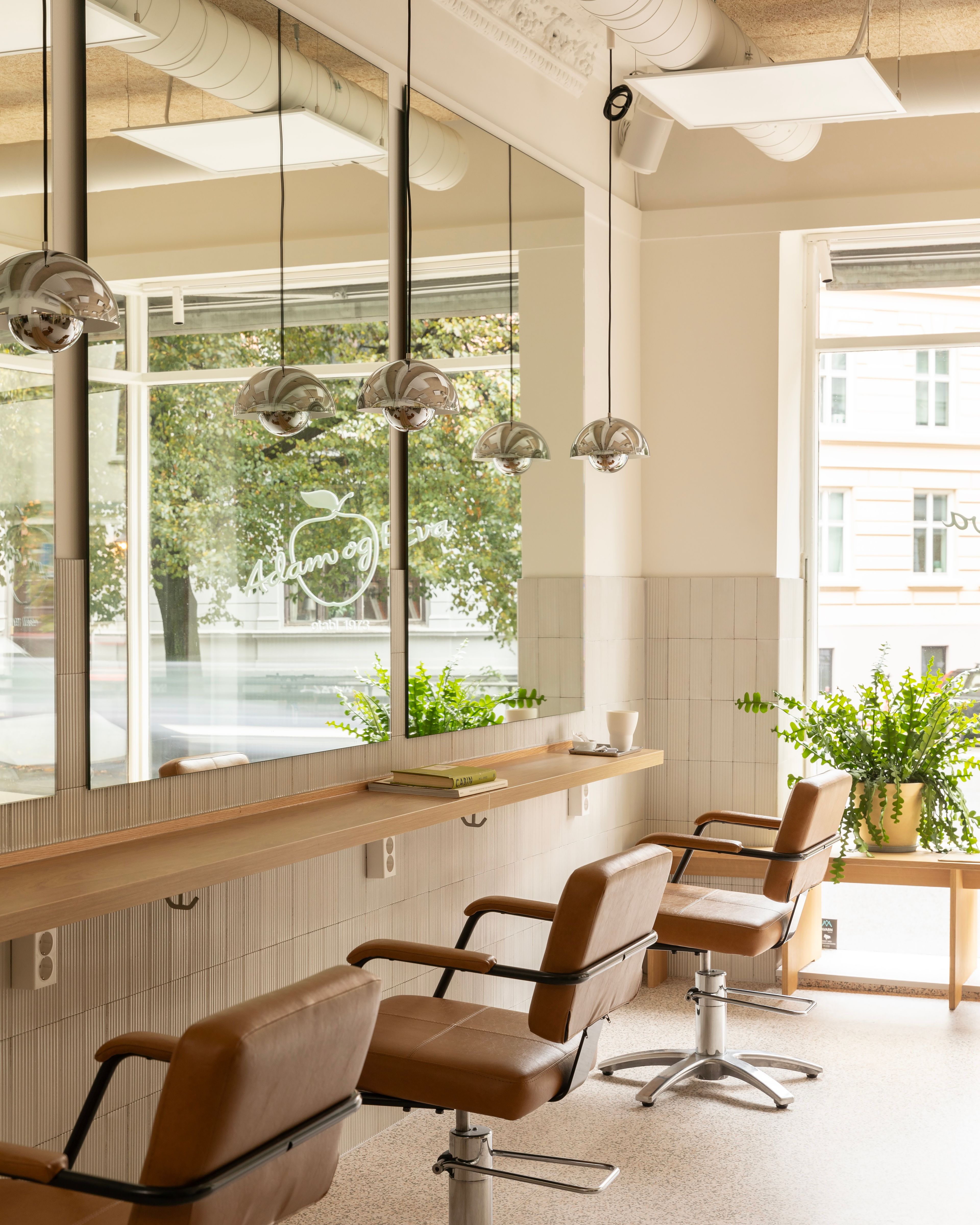 Eirik Thorsen — Salon Decor ONESHOT Hair Awards entry