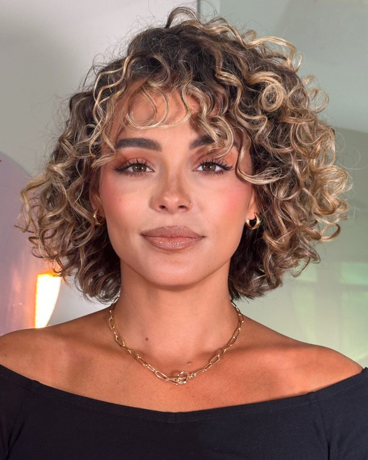 Jacquie DeMeno — Bob/Lob ONESHOT Hair Awards entry