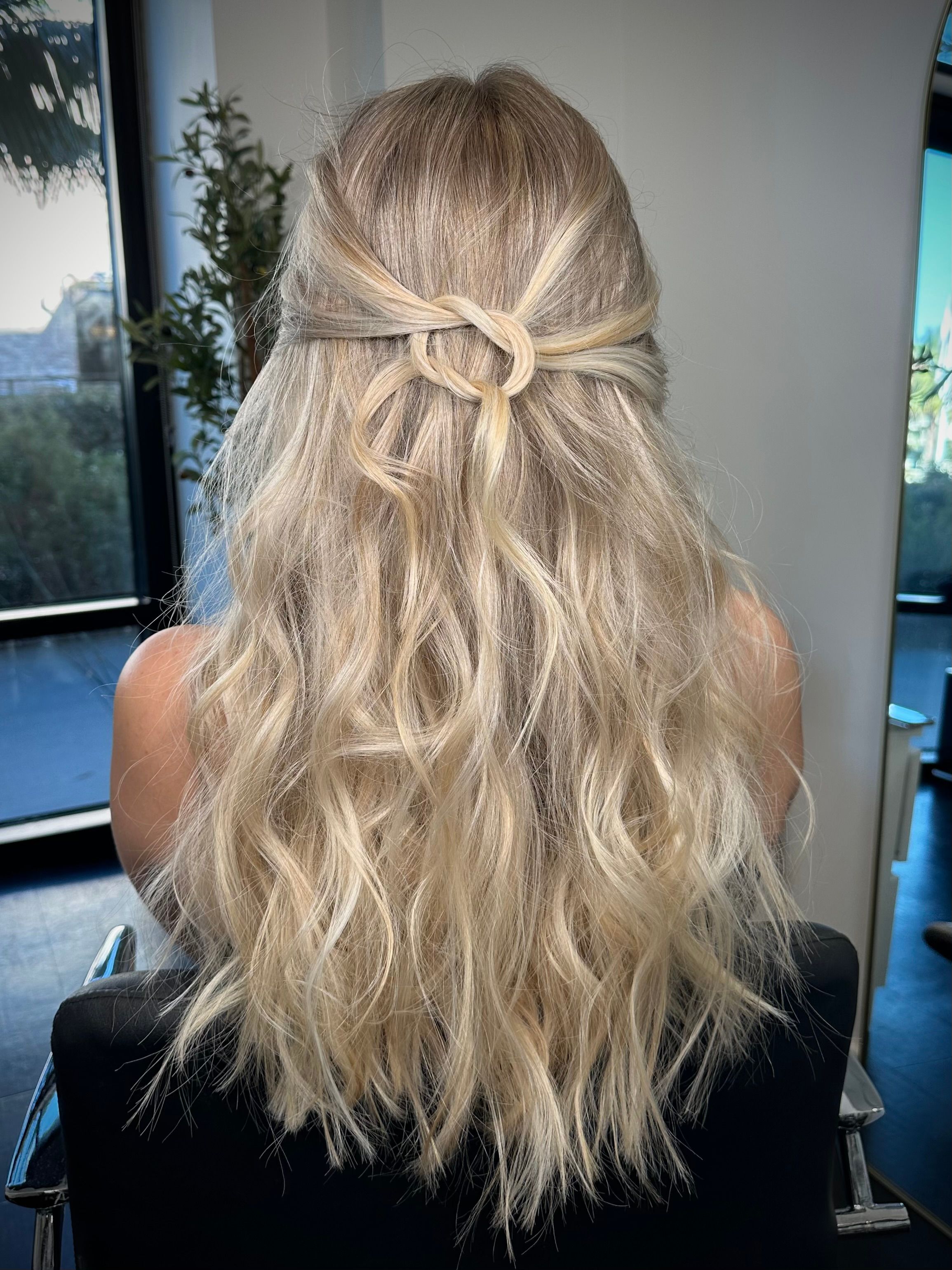 Kristina Goldobina — Warm Balayage ONESHOT Hair Awards entry