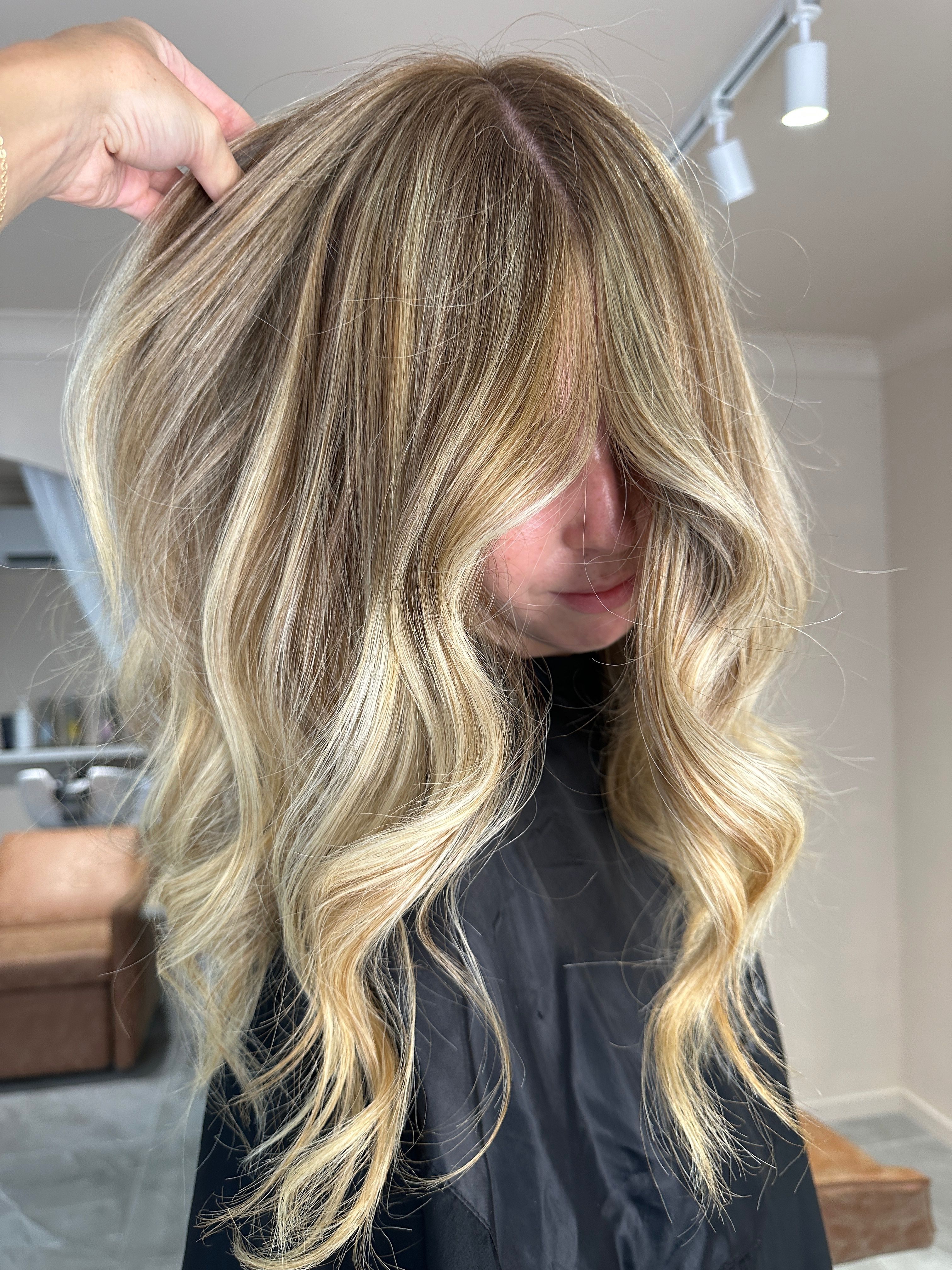 Monique Maguire — Blondes ONESHOT Hair Awards entry